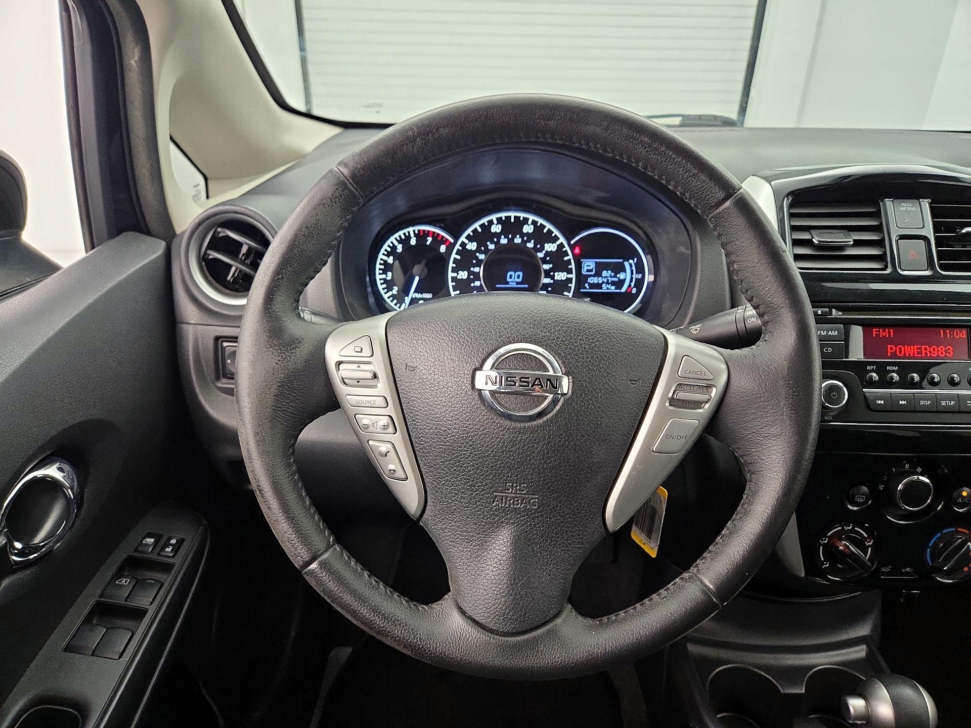 Thumbnail: 2015 Nissan Versa Note - 10