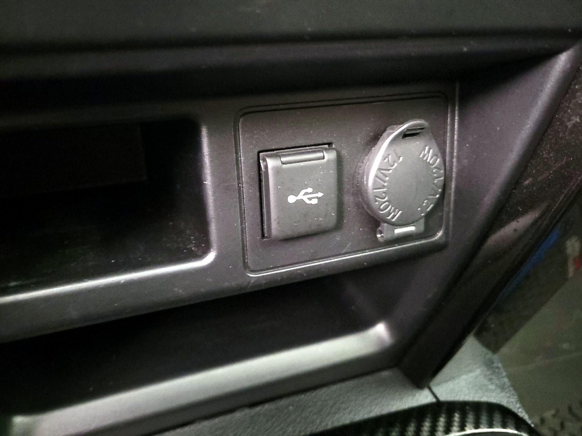 Thumbnail: 2022 Toyota 4Runner - 19