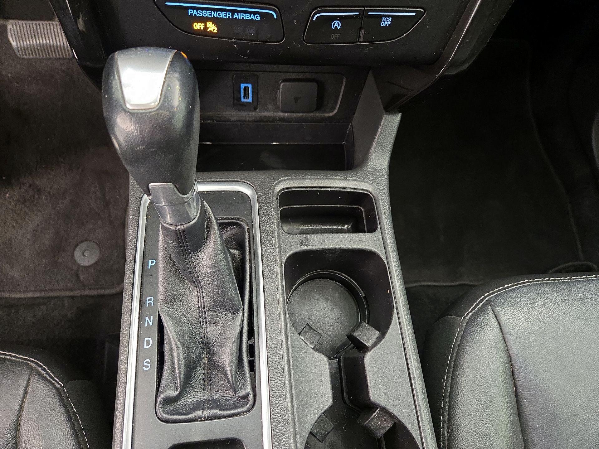 Thumbnail: 2017 Ford Escape - 18