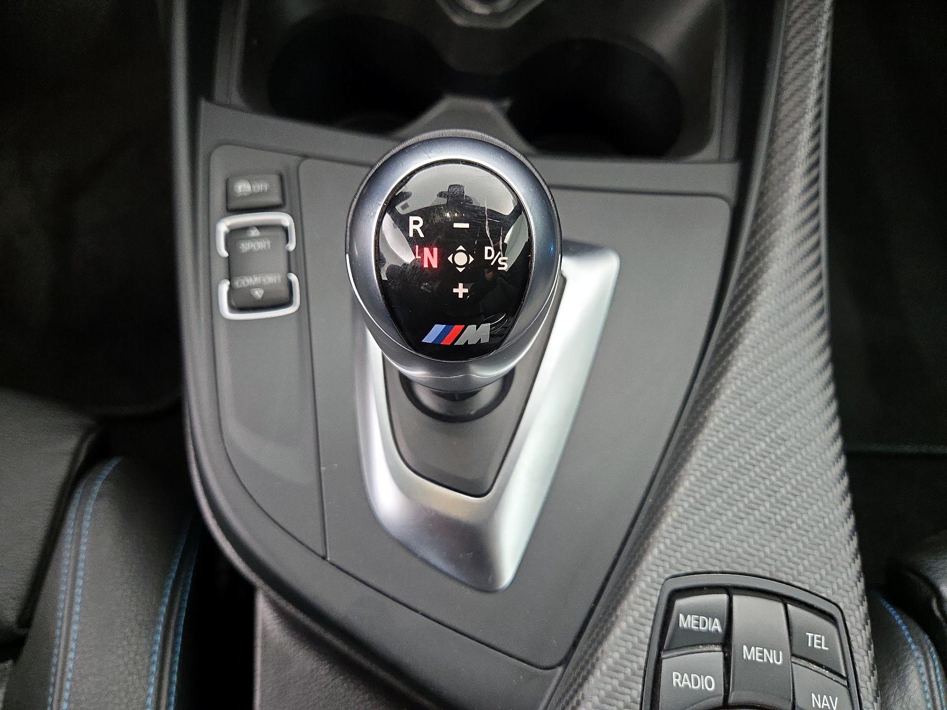 Thumbnail: 2016 BMW M2 - 18