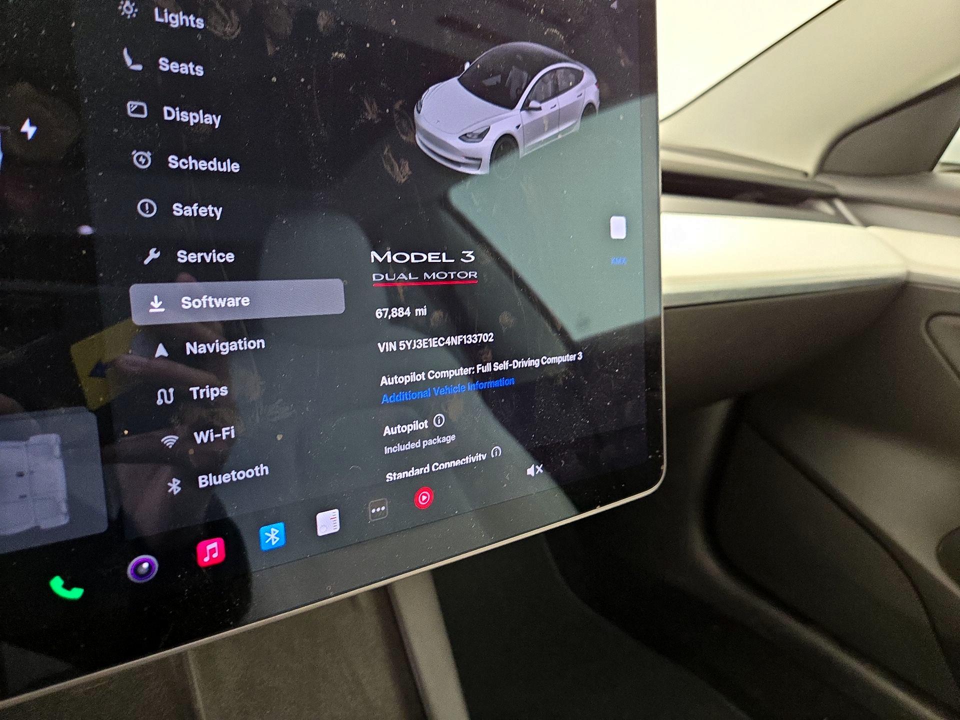 Thumbnail: 2022 Tesla Model 3 - 13