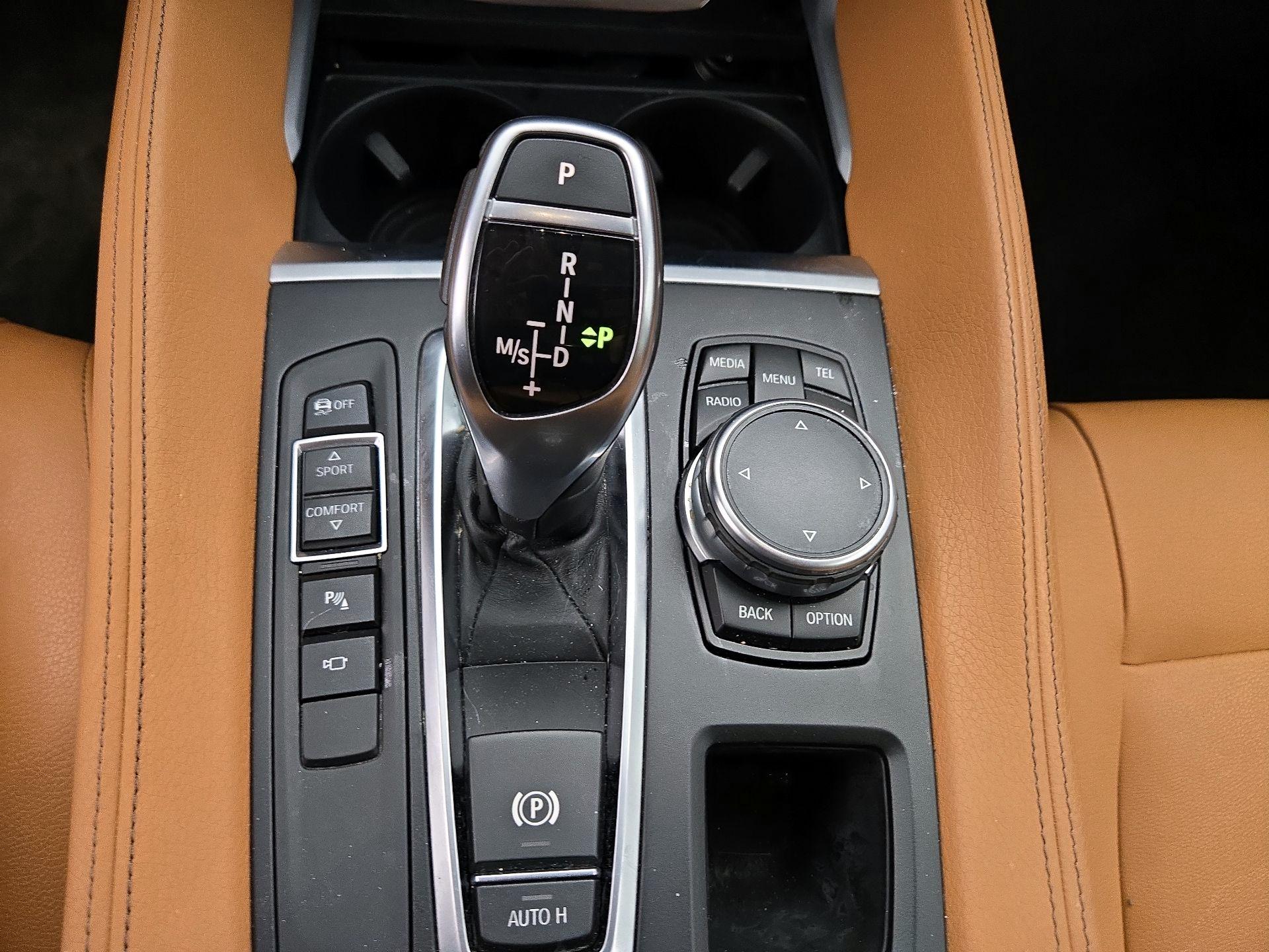 Thumbnail: 2015 BMW X6 - 18