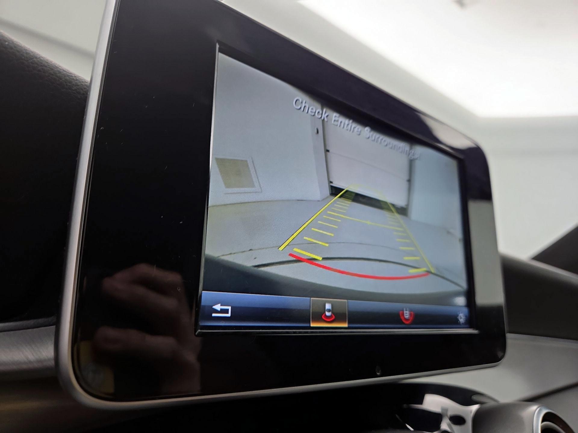 Thumbnail: 2017 Mercedes-Benz C-Class - 15