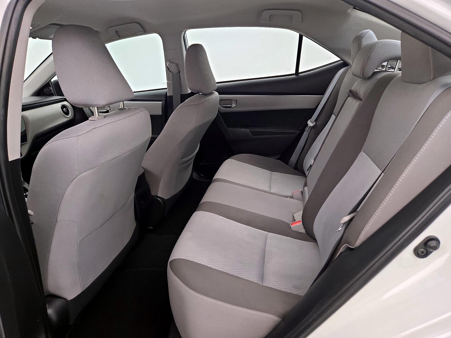 Thumbnail: 2018 Toyota Corolla - 19