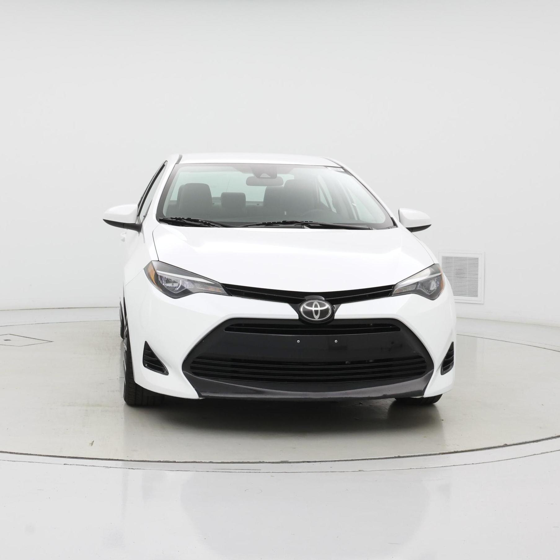 Thumbnail: 2018 Toyota Corolla - 5