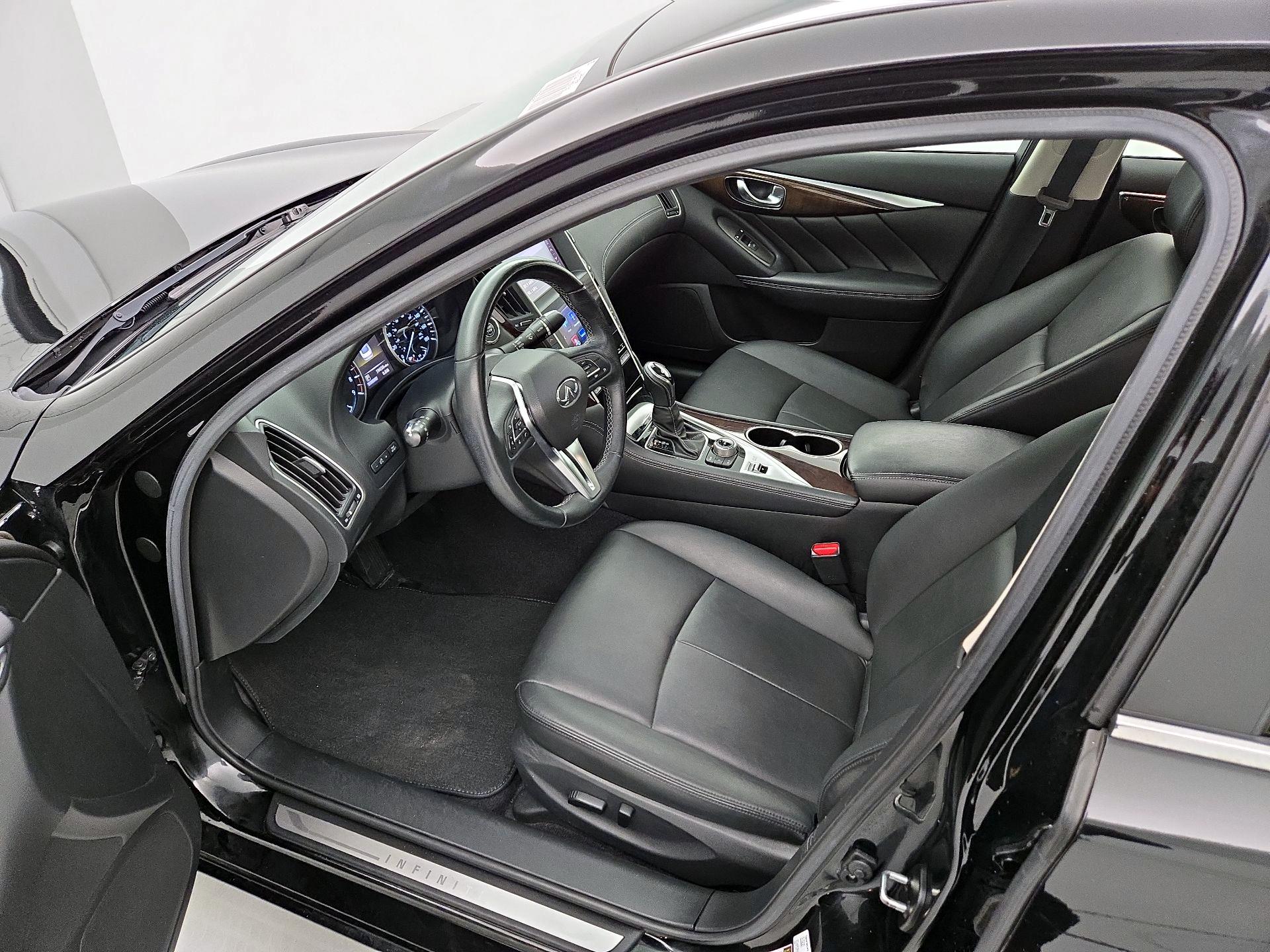 Thumbnail: 2018 INFINITI Q50 - 11