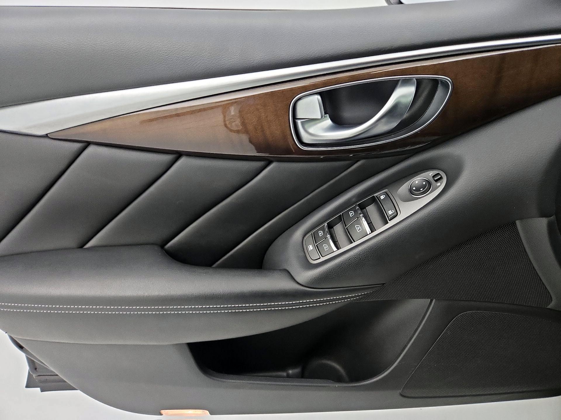 Thumbnail: 2018 INFINITI Q50 - 12