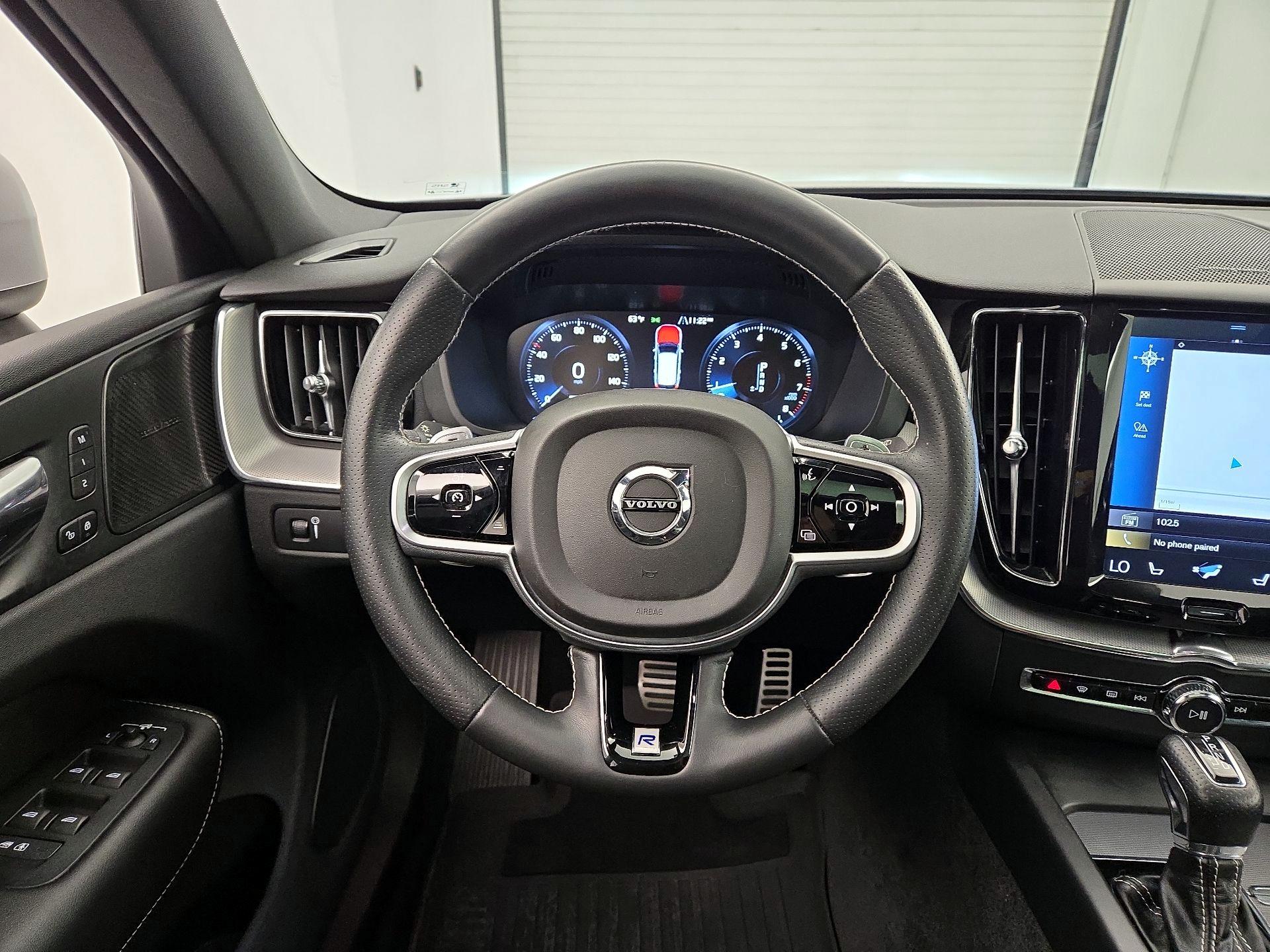 Thumbnail: 2019 Volvo XC60 - 10