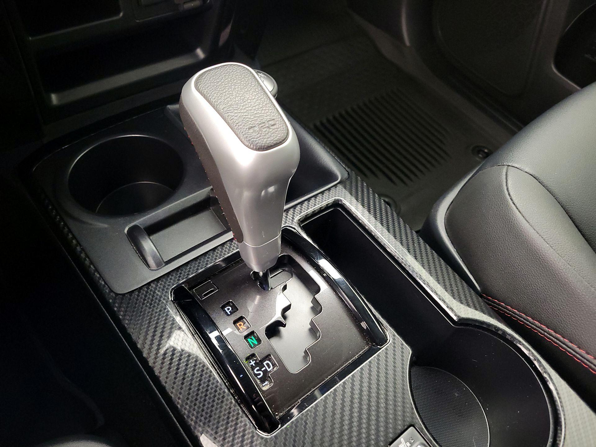 Thumbnail: 2024 Toyota 4Runner - 18