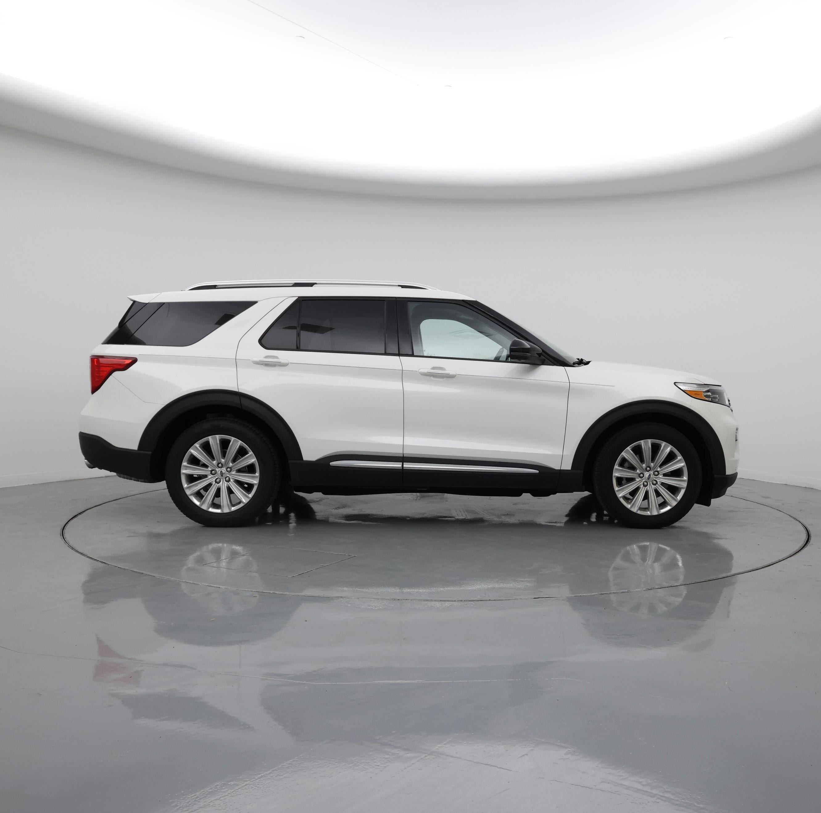 Thumbnail: 2020 Ford Explorer - 7