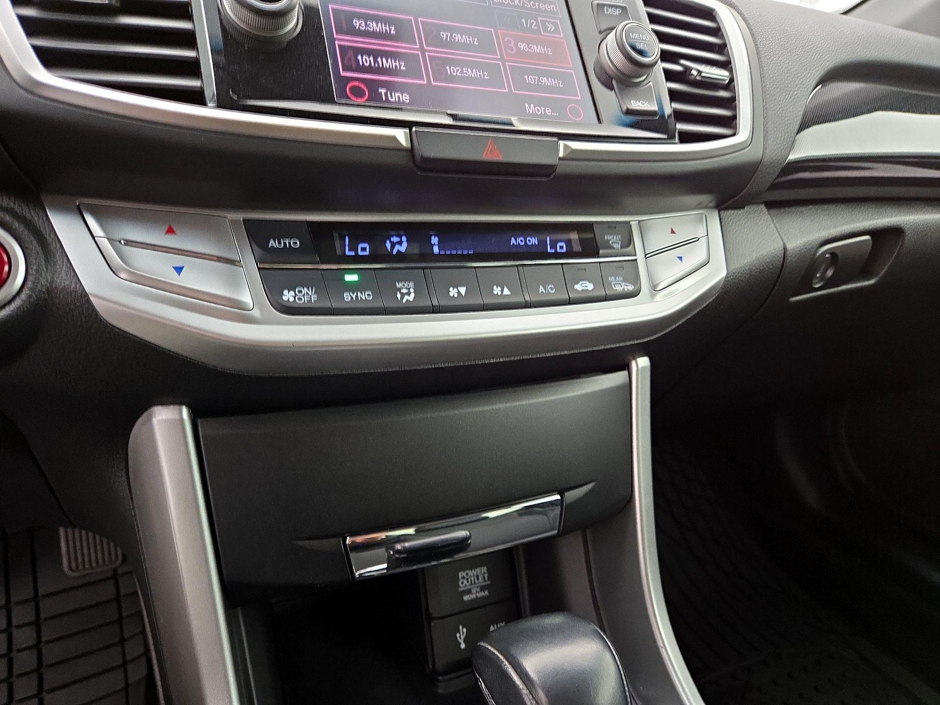 Thumbnail: 2014 Honda Accord - 16