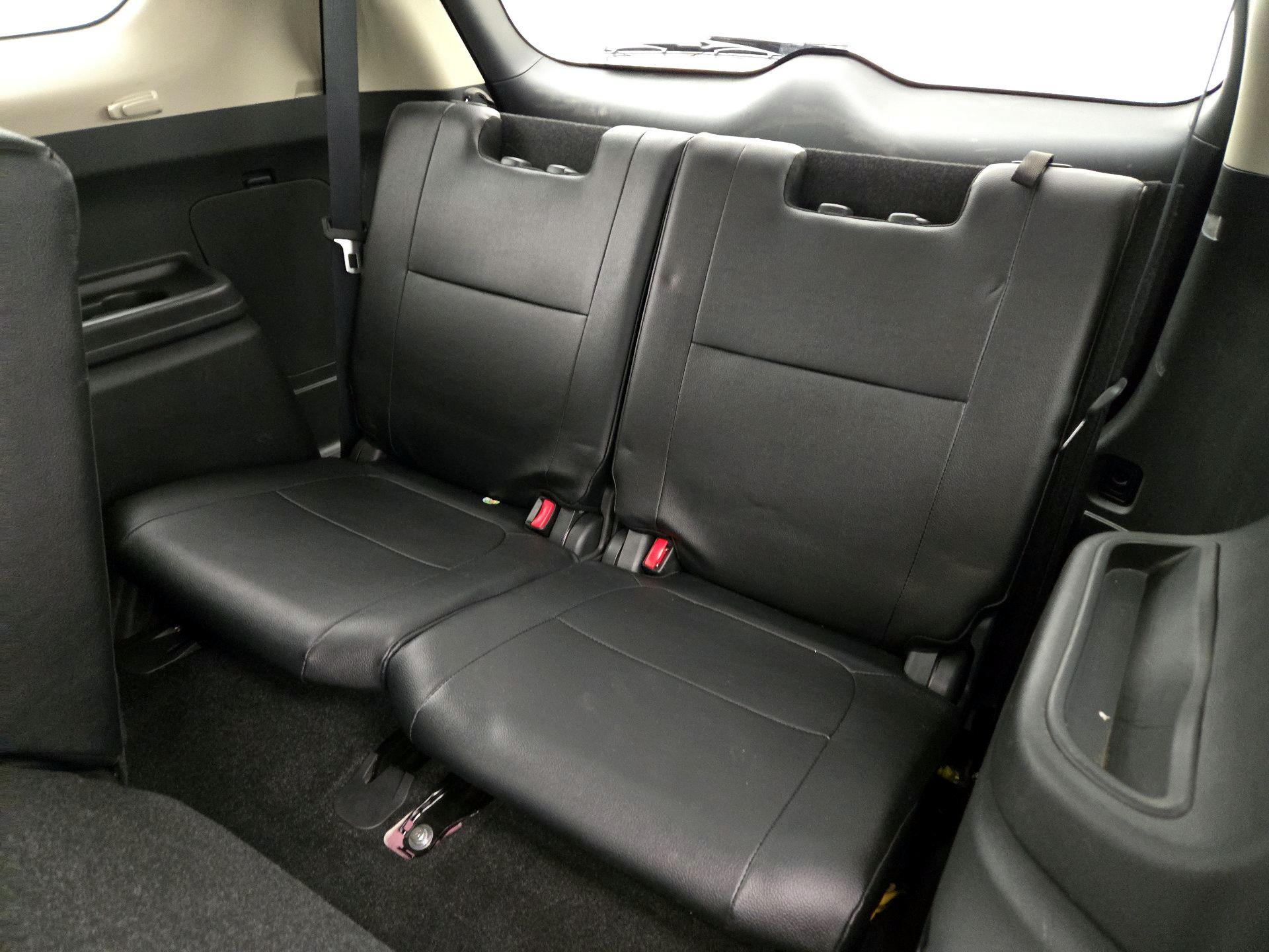 Thumbnail: 2016 Mitsubishi Outlander - 20