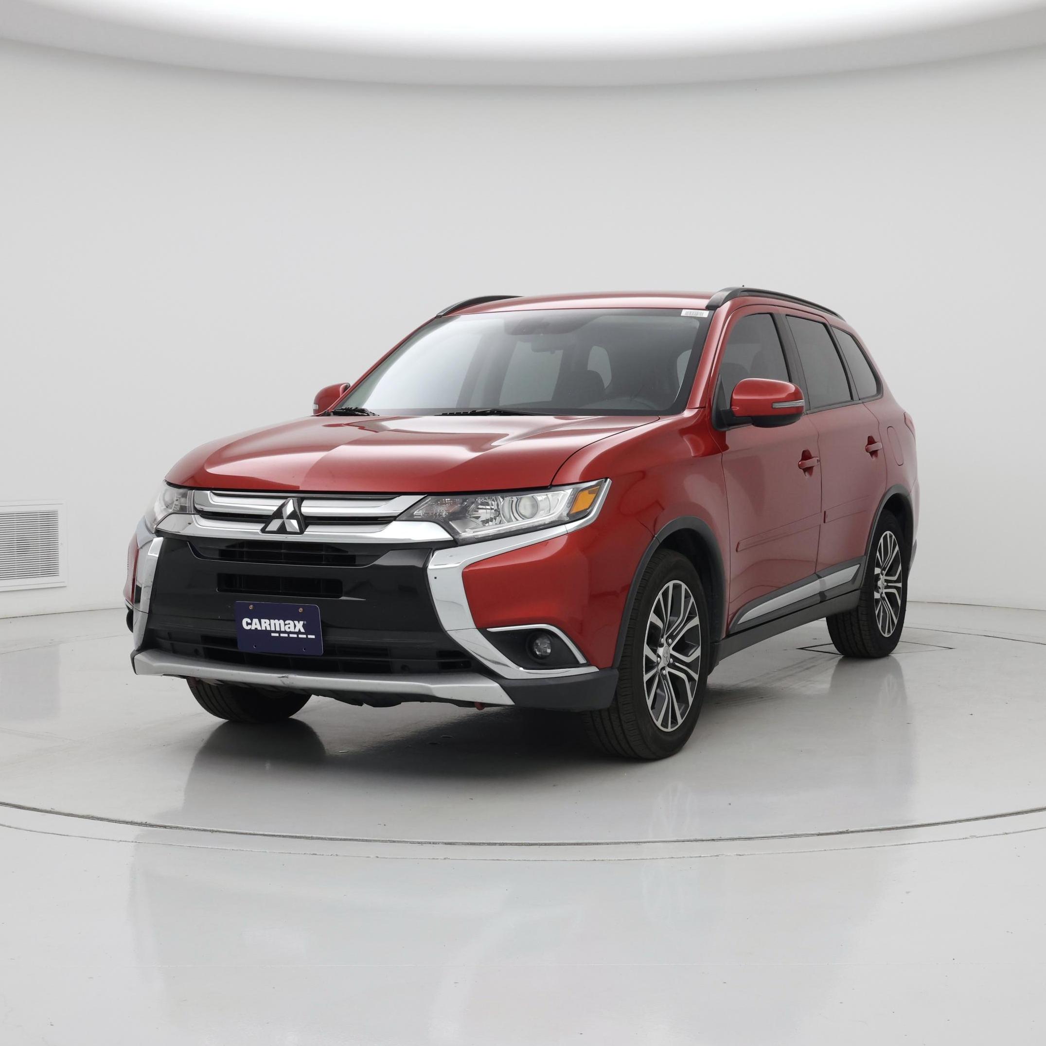 Thumbnail: 2016 Mitsubishi Outlander - 4