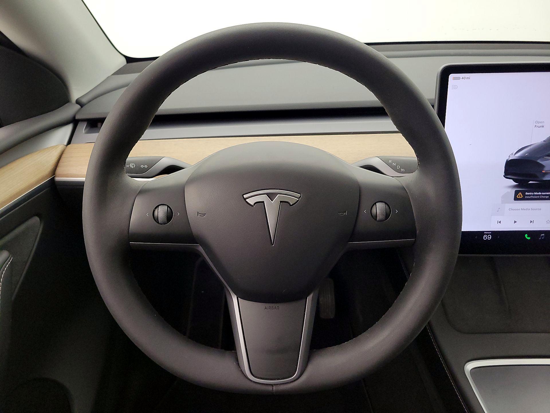 Thumbnail: 2022 Tesla Model Y - 10
