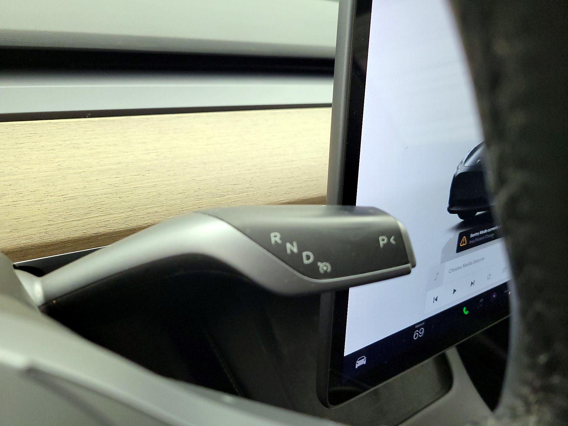 Thumbnail: 2022 Tesla Model Y - 17