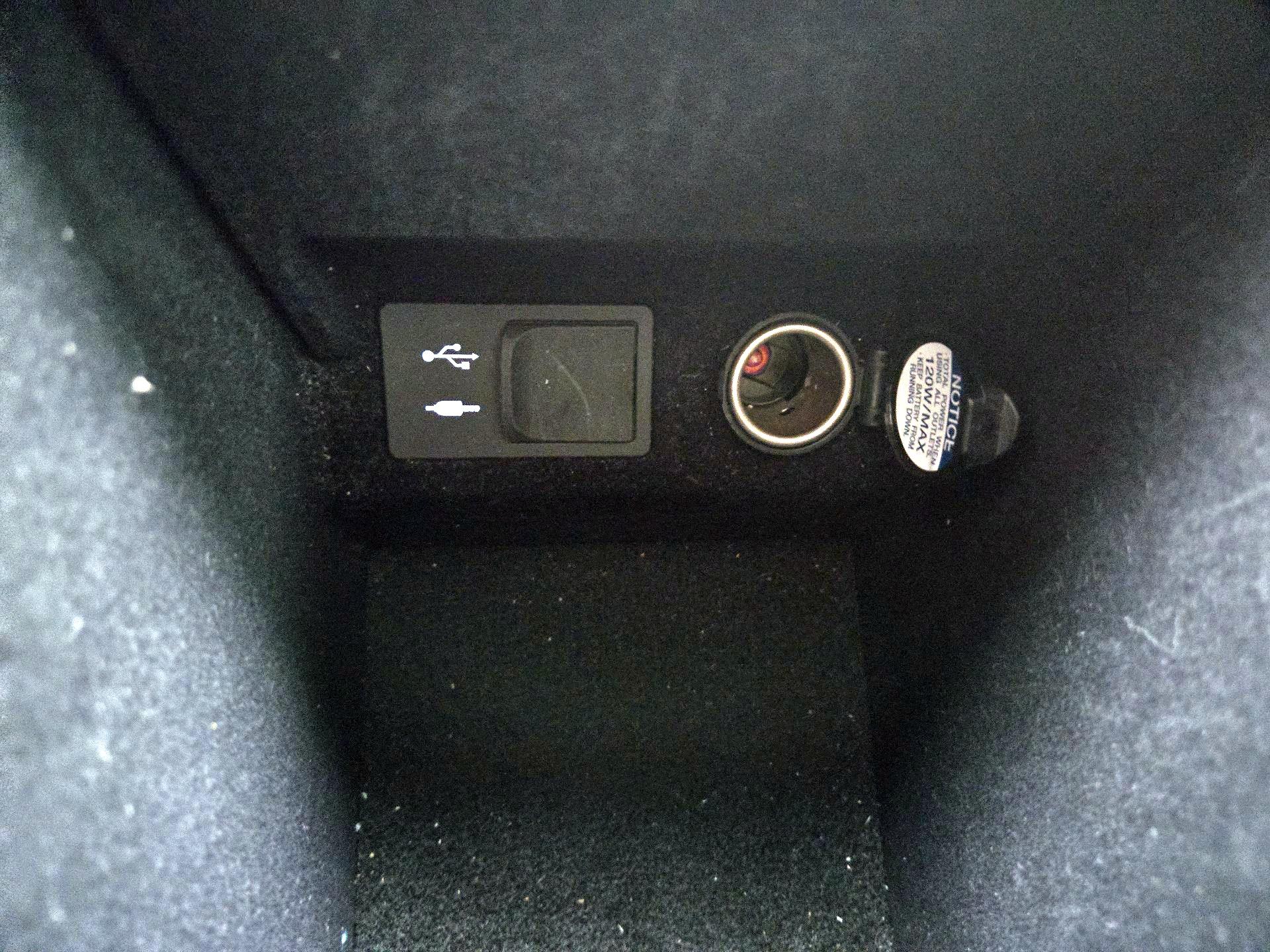 Thumbnail: 2014 Lexus ES - 19