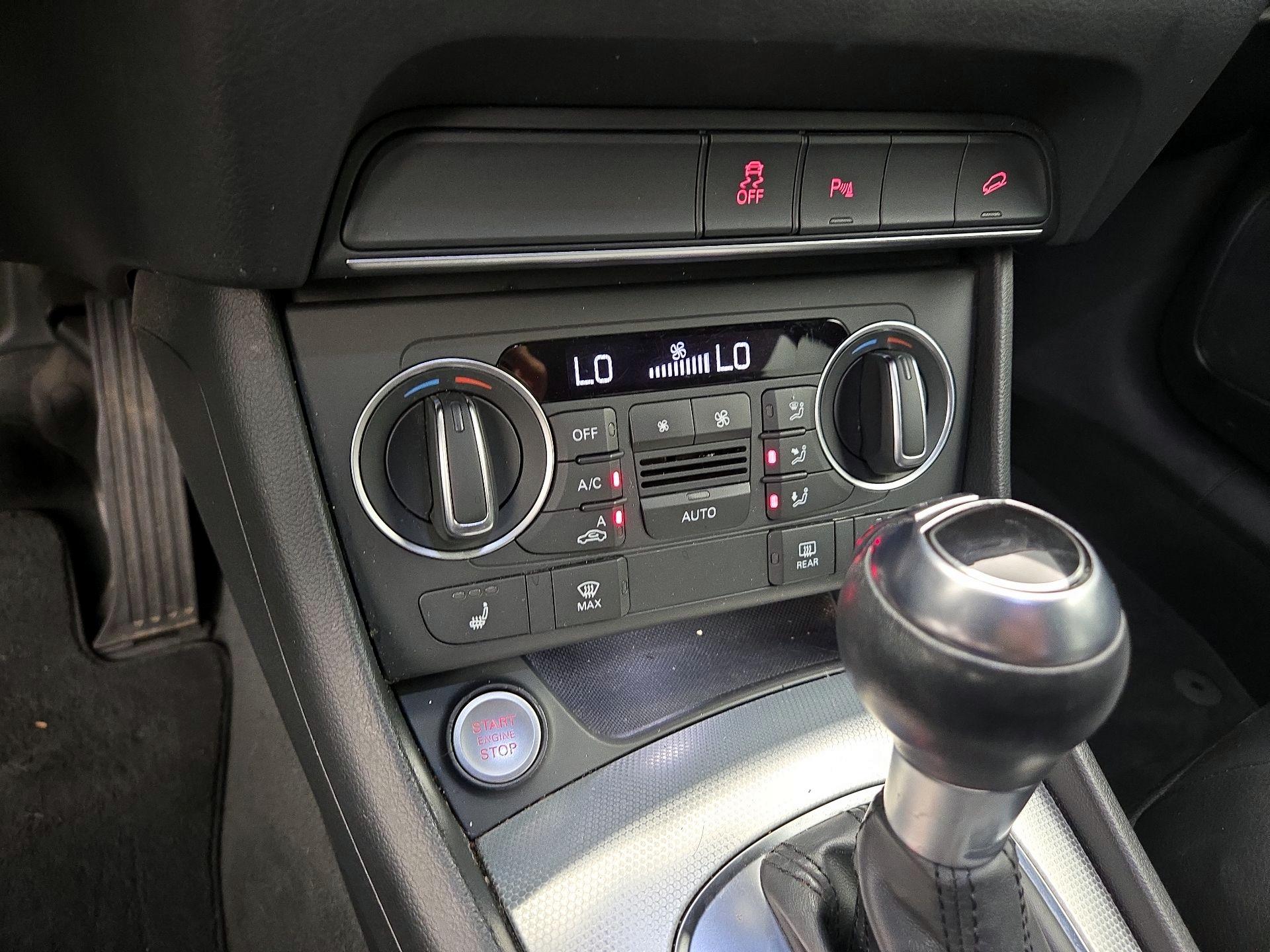 Thumbnail: 2018 Audi Q3 - 16