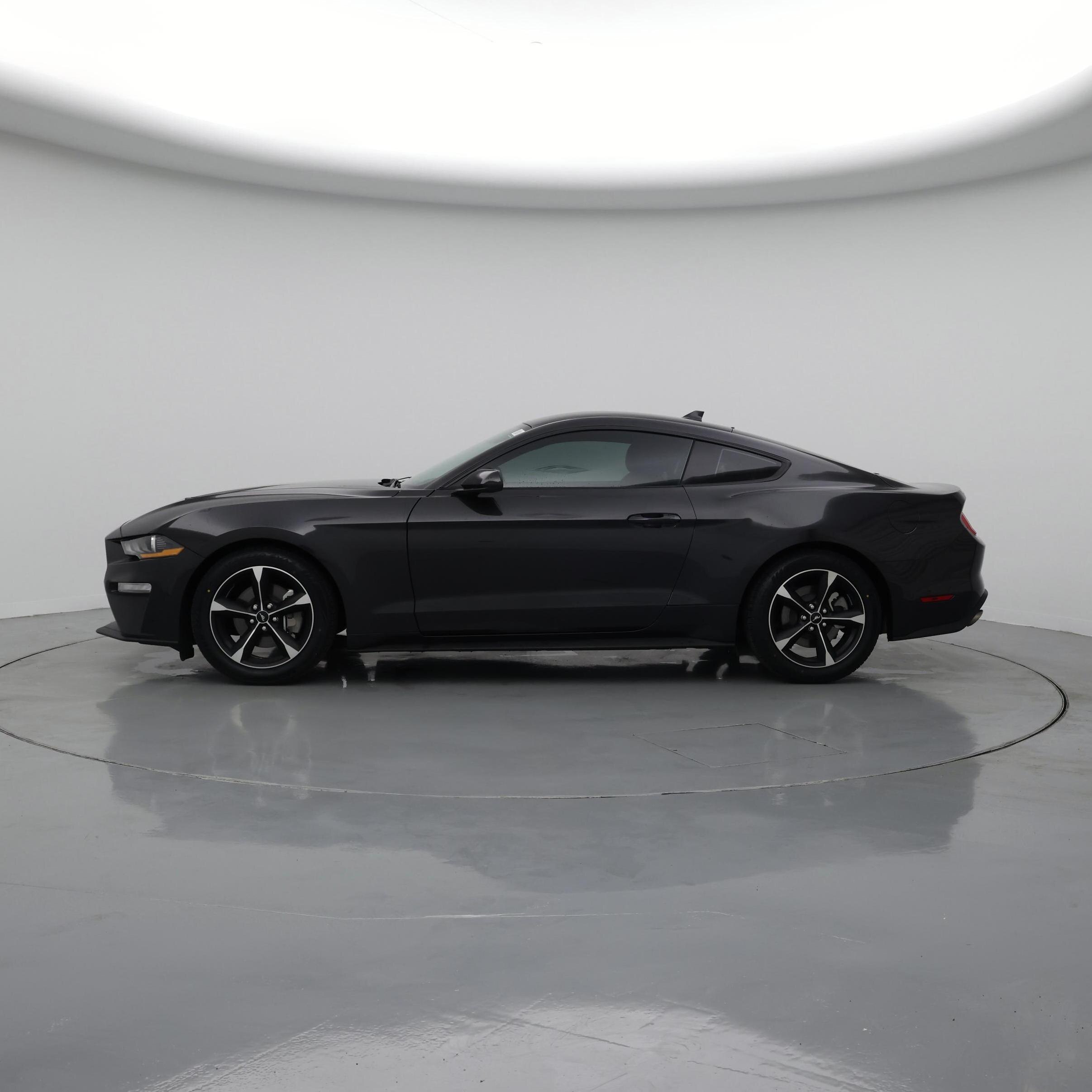 Thumbnail: 2022 Ford Mustang - 3