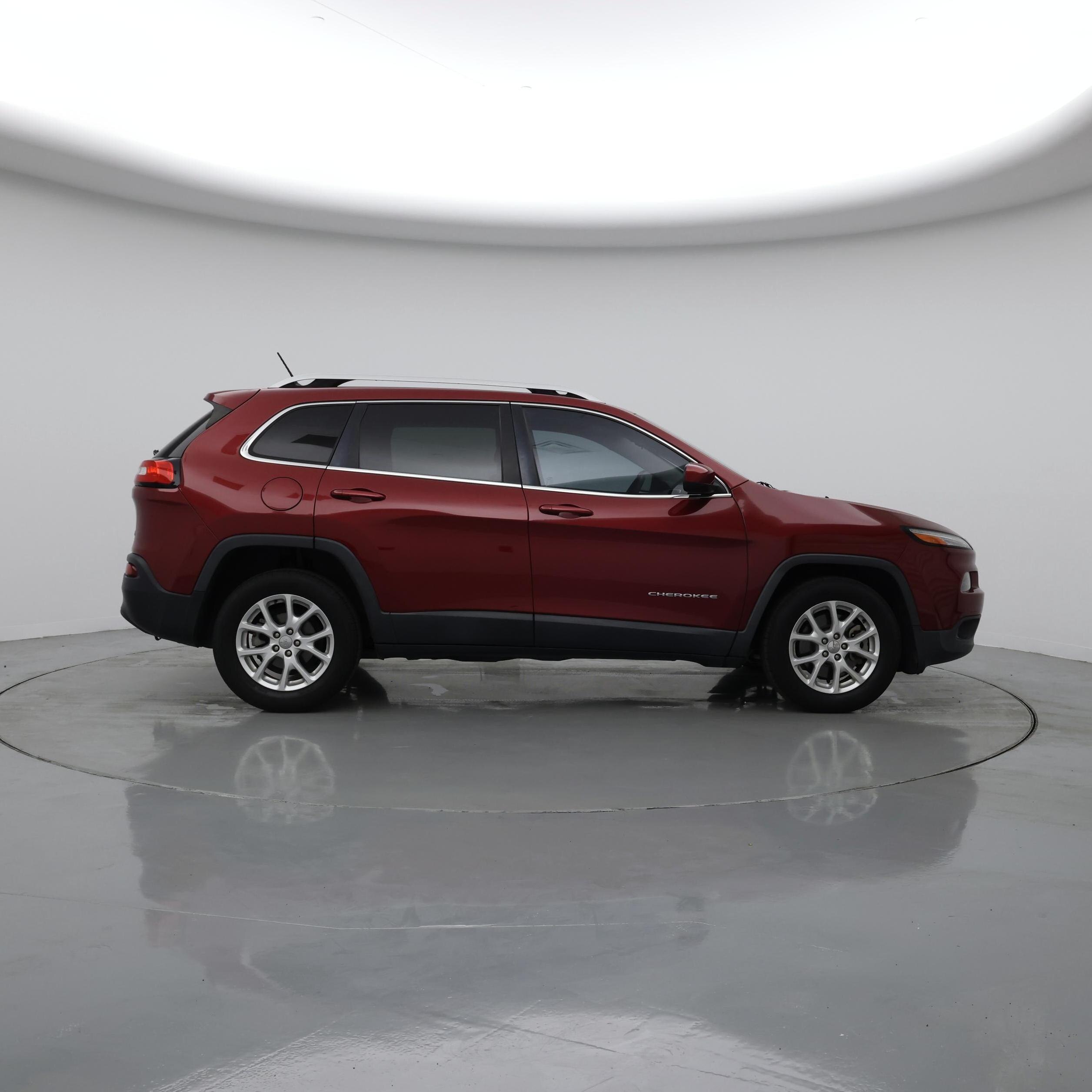 Thumbnail: 2015 Jeep Cherokee - 7