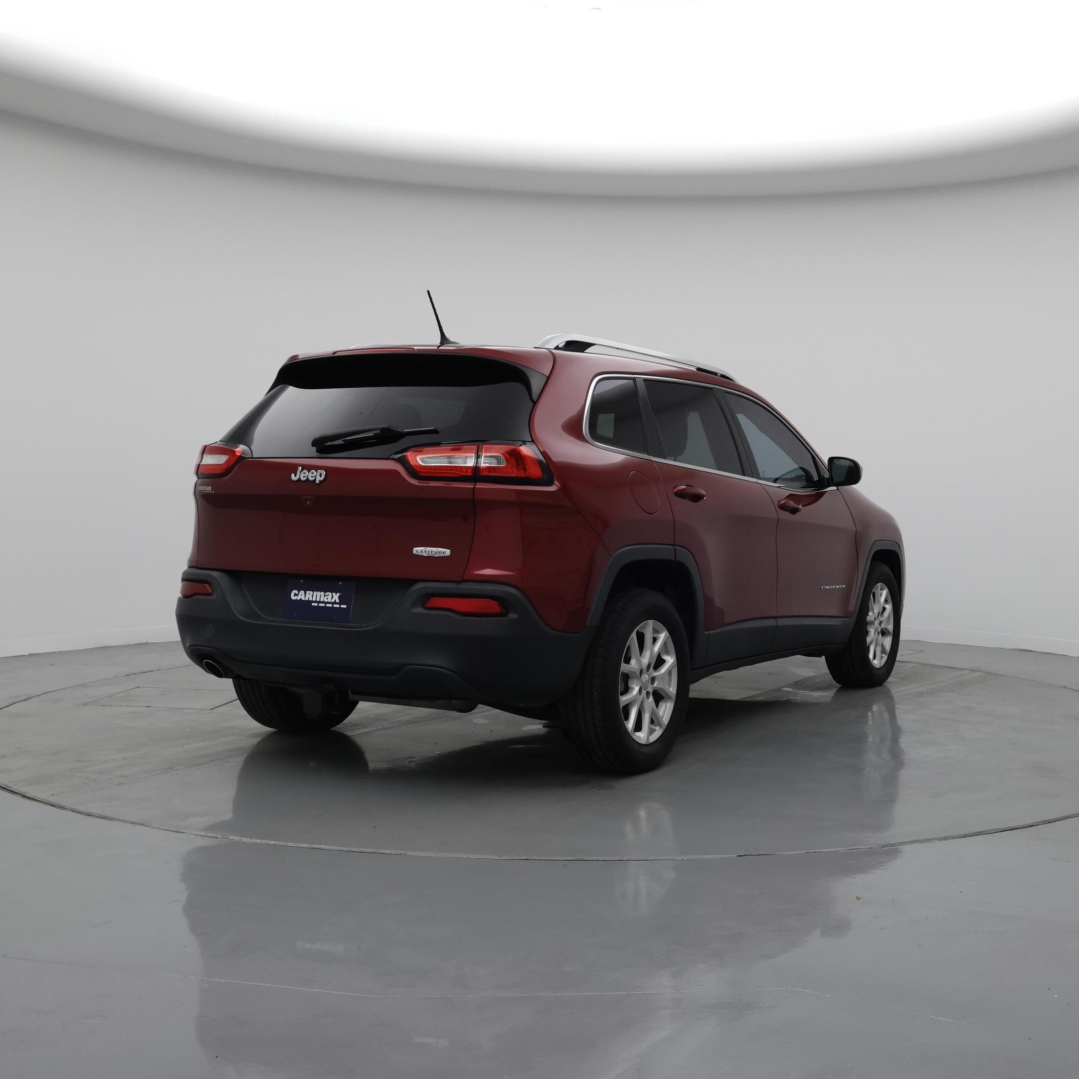 Thumbnail: 2015 Jeep Cherokee - 8