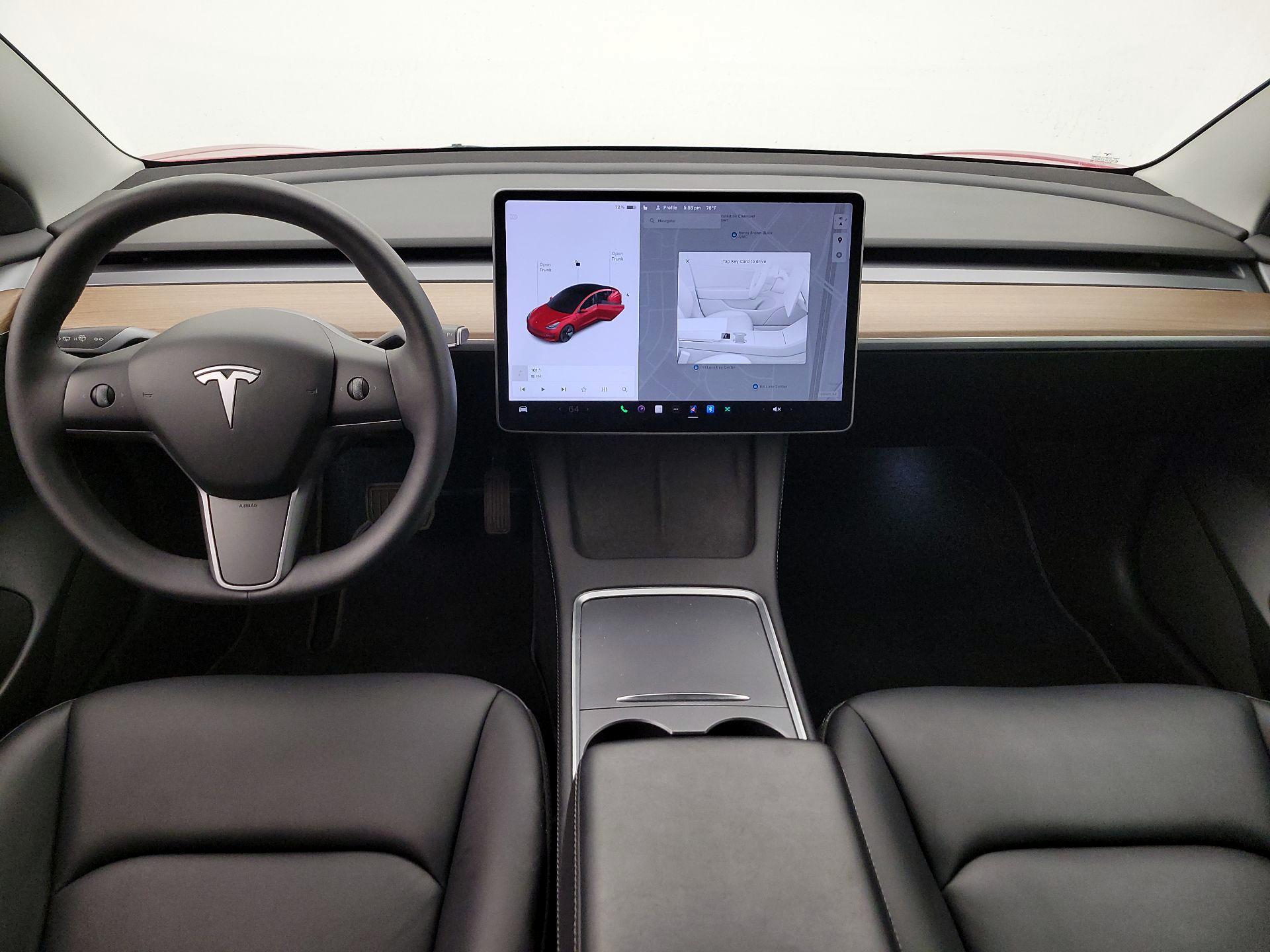 Thumbnail: 2022 Tesla Model 3 - 9