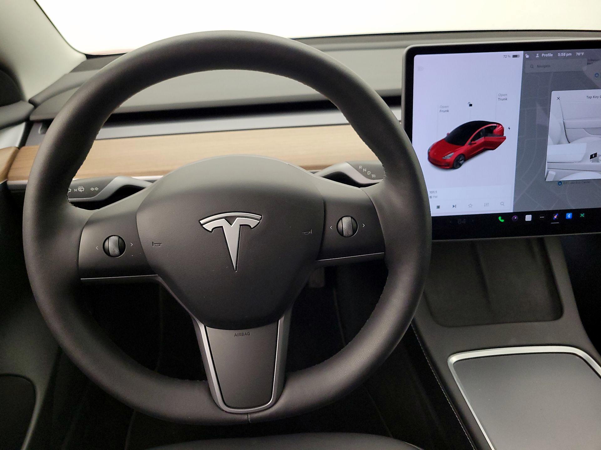 Thumbnail: 2022 Tesla Model 3 - 10