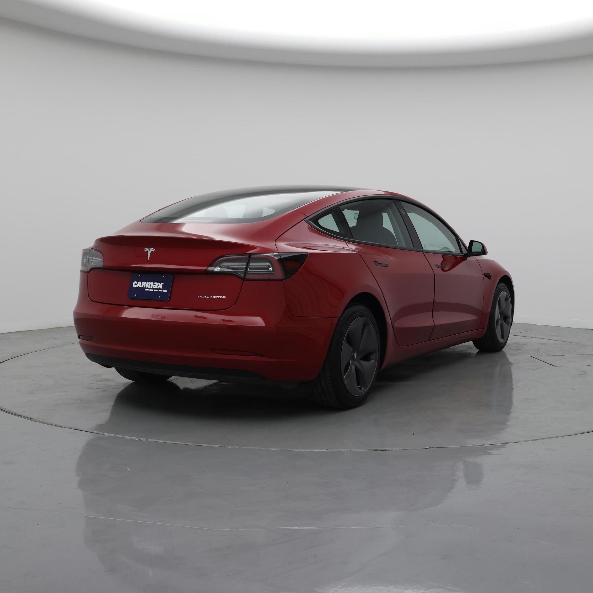 Thumbnail: 2022 Tesla Model 3 - 8