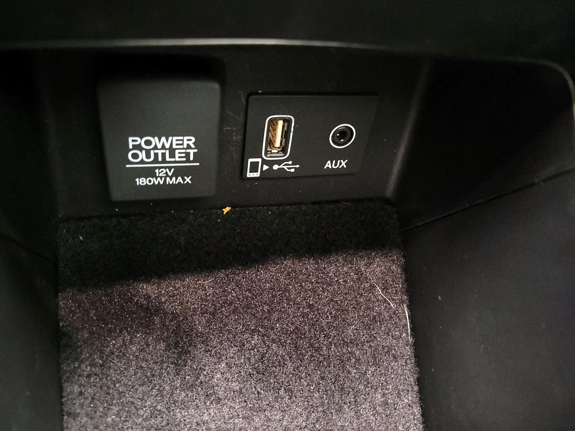 Thumbnail: 2020 Acura ILX - 18