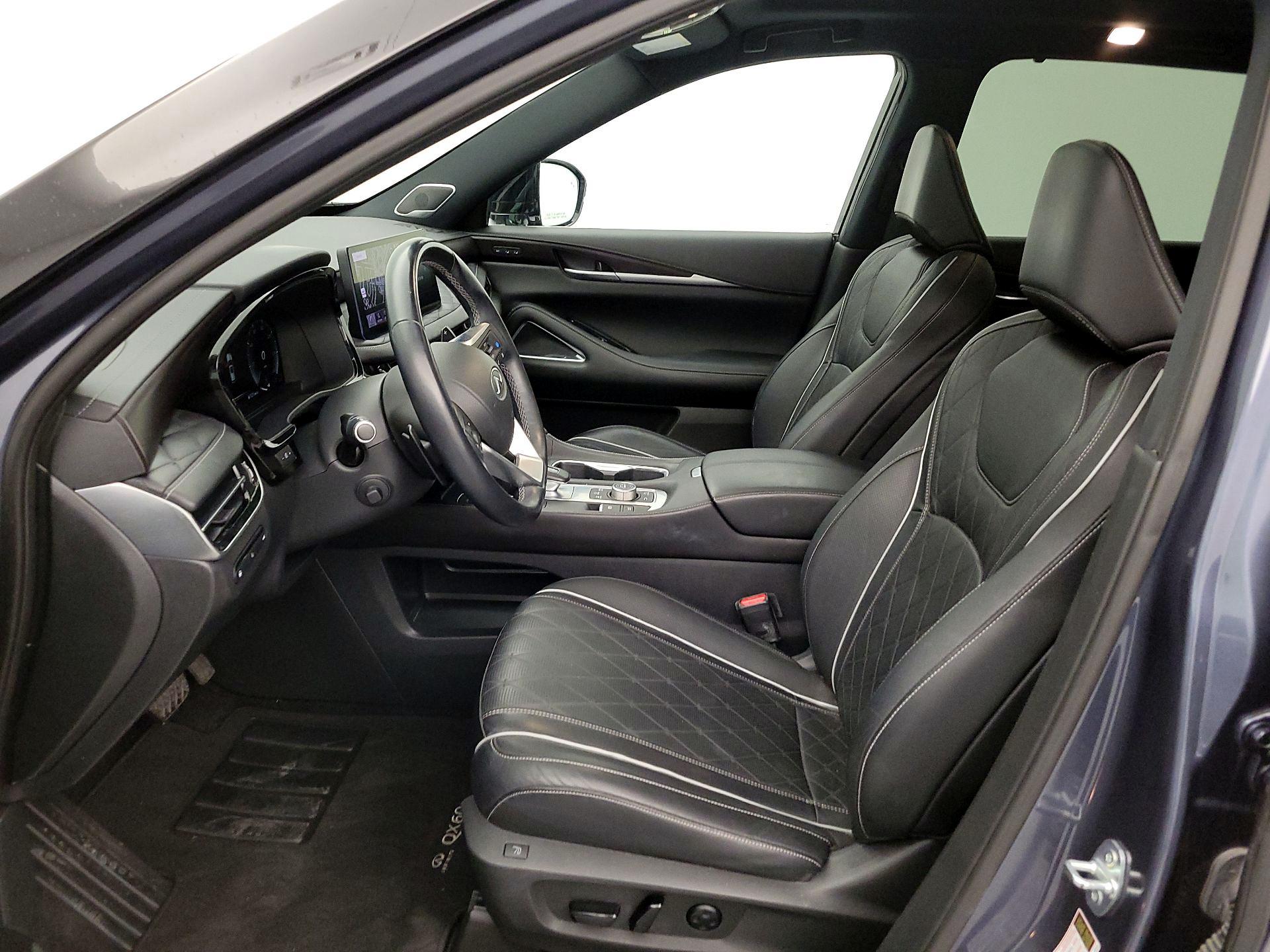 Thumbnail: 2022 INFINITI QX60 - 11