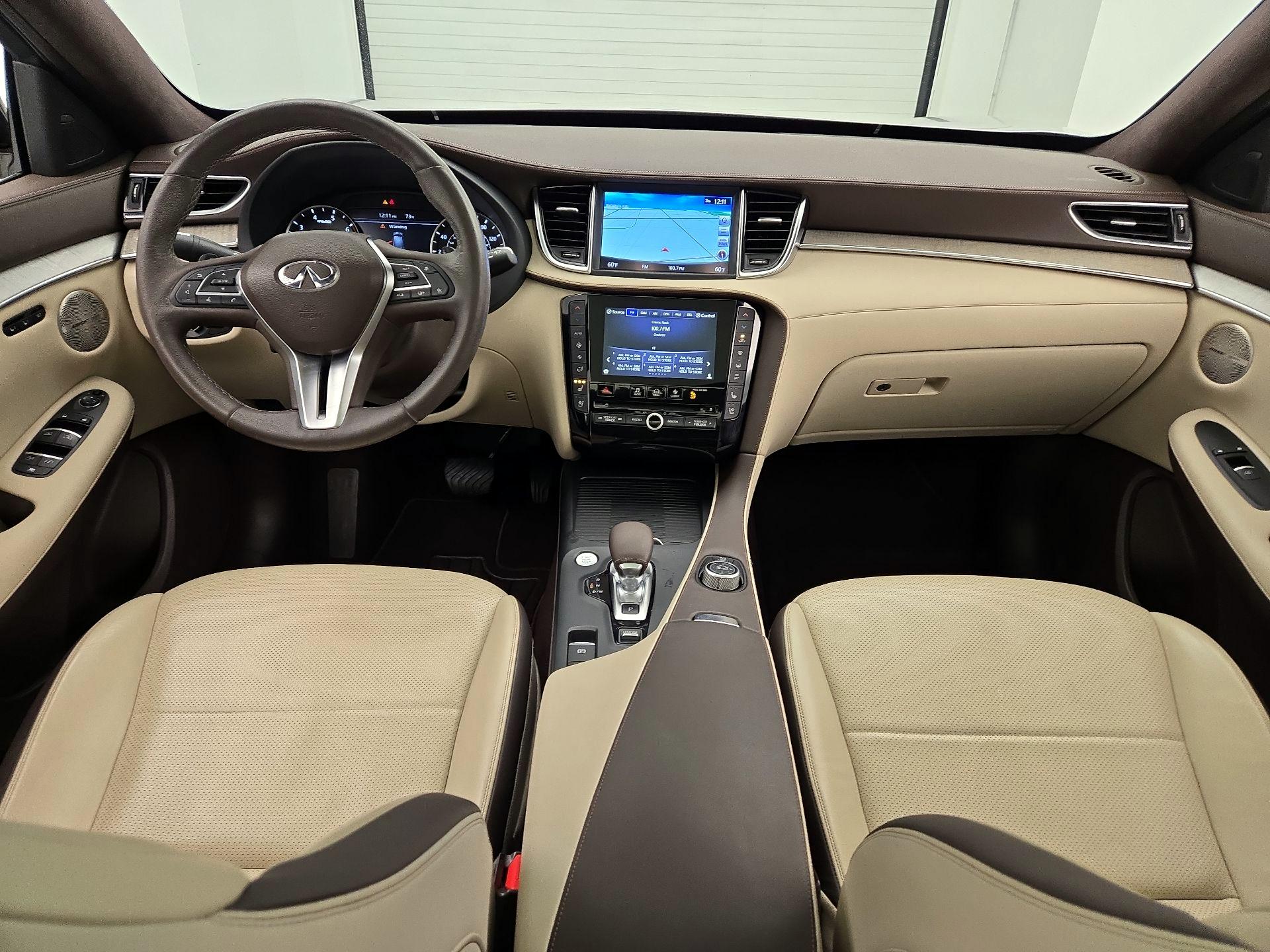 Thumbnail: 2019 INFINITI QX50 - 9