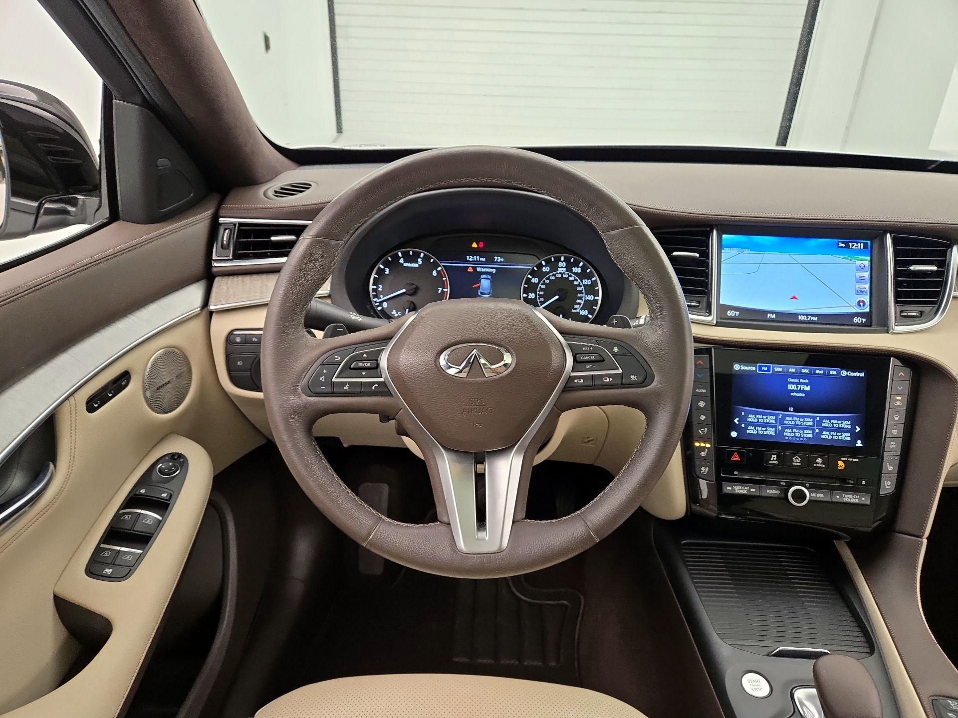 Thumbnail: 2019 INFINITI QX50 - 10