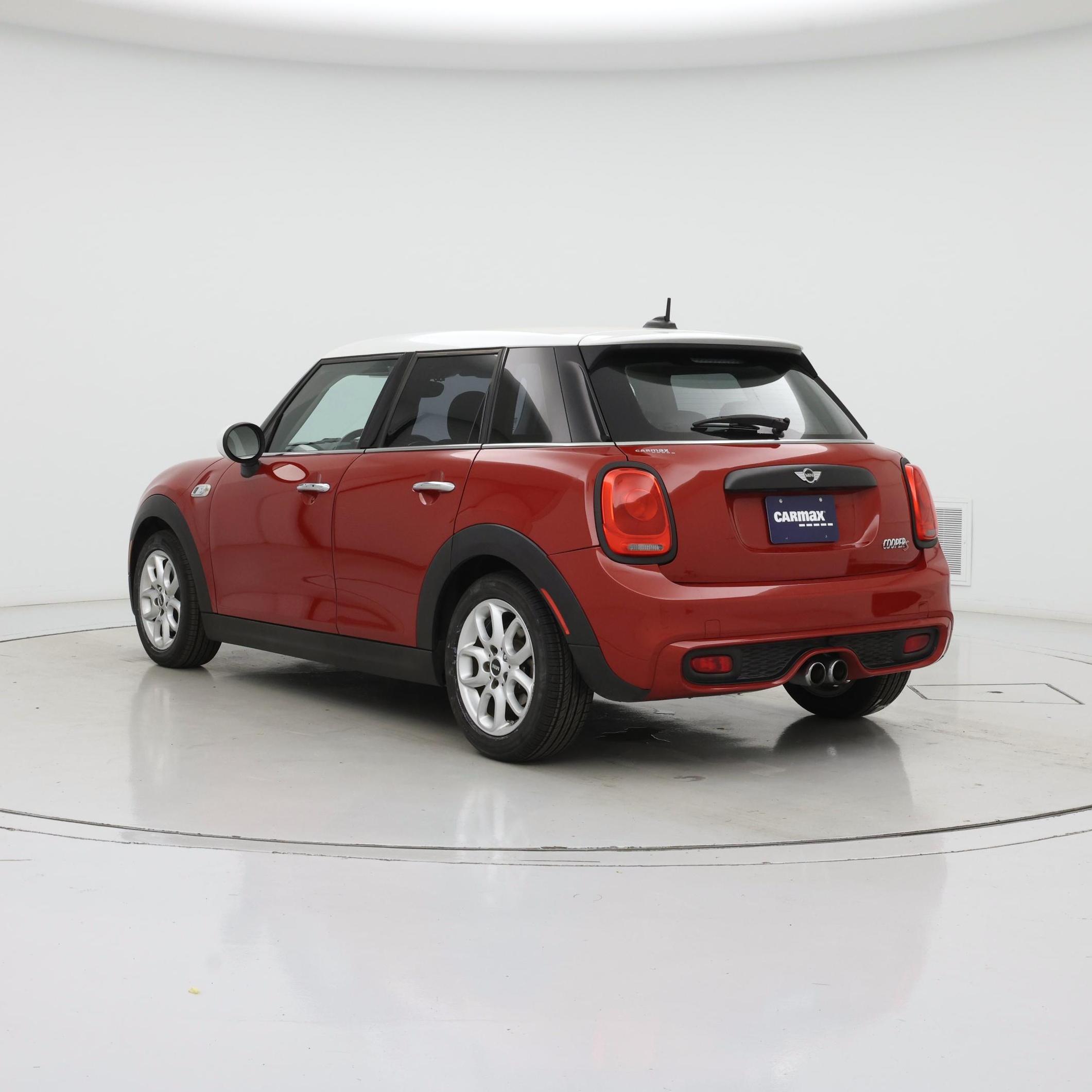 Thumbnail: 2017 MINI Cooper Hardtop - 2
