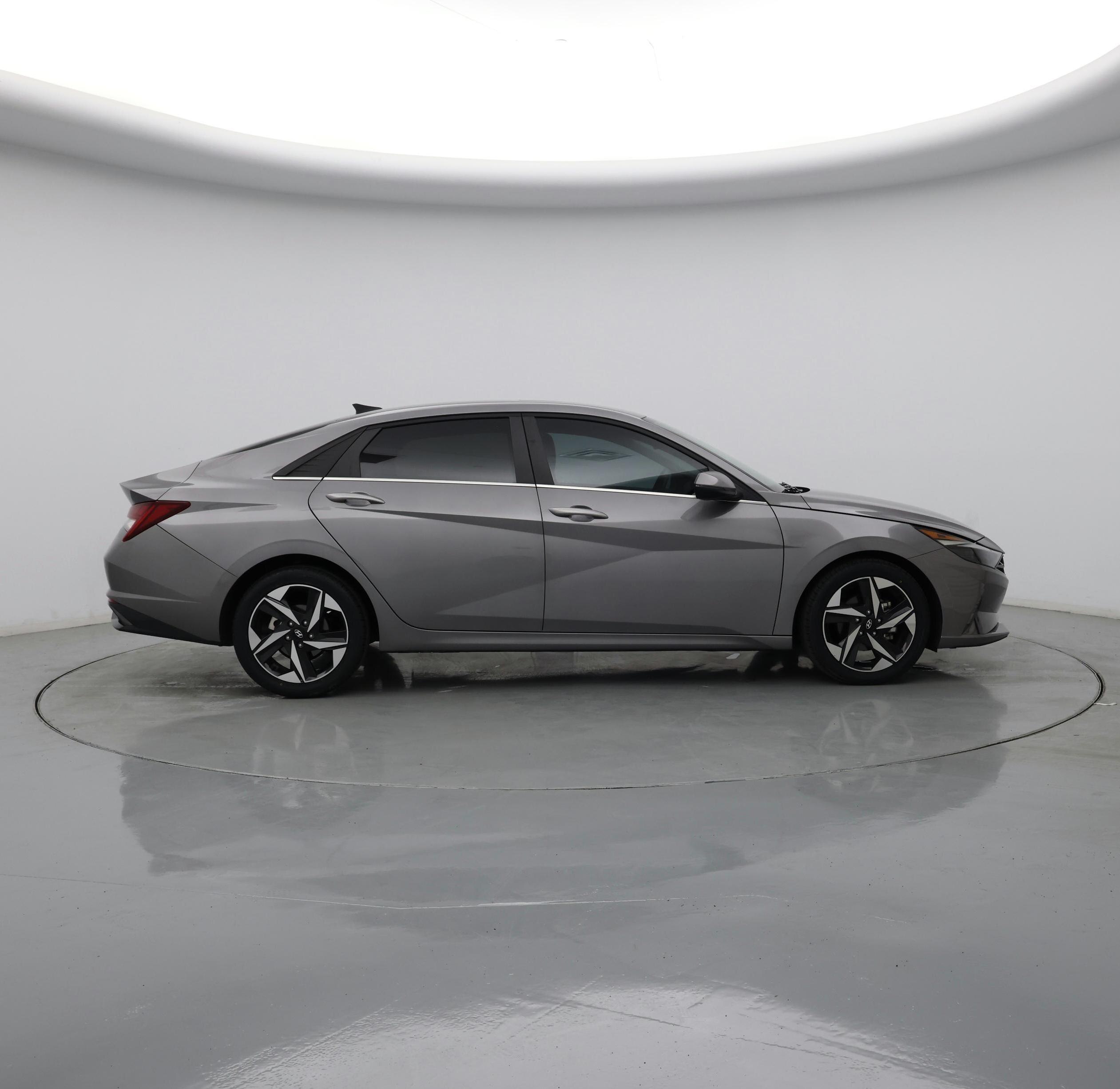 Thumbnail: 2022 Hyundai Elantra - 7