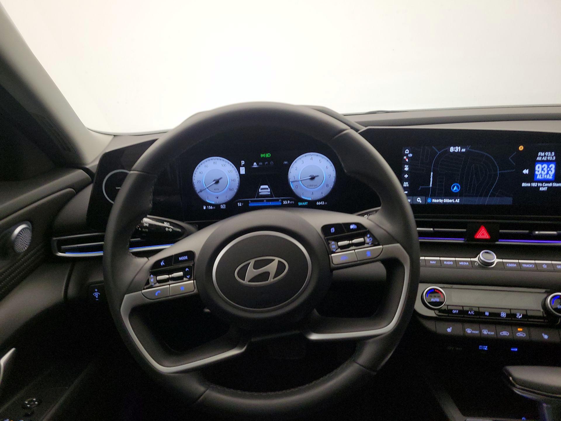 Thumbnail: 2024 Hyundai Elantra - 10