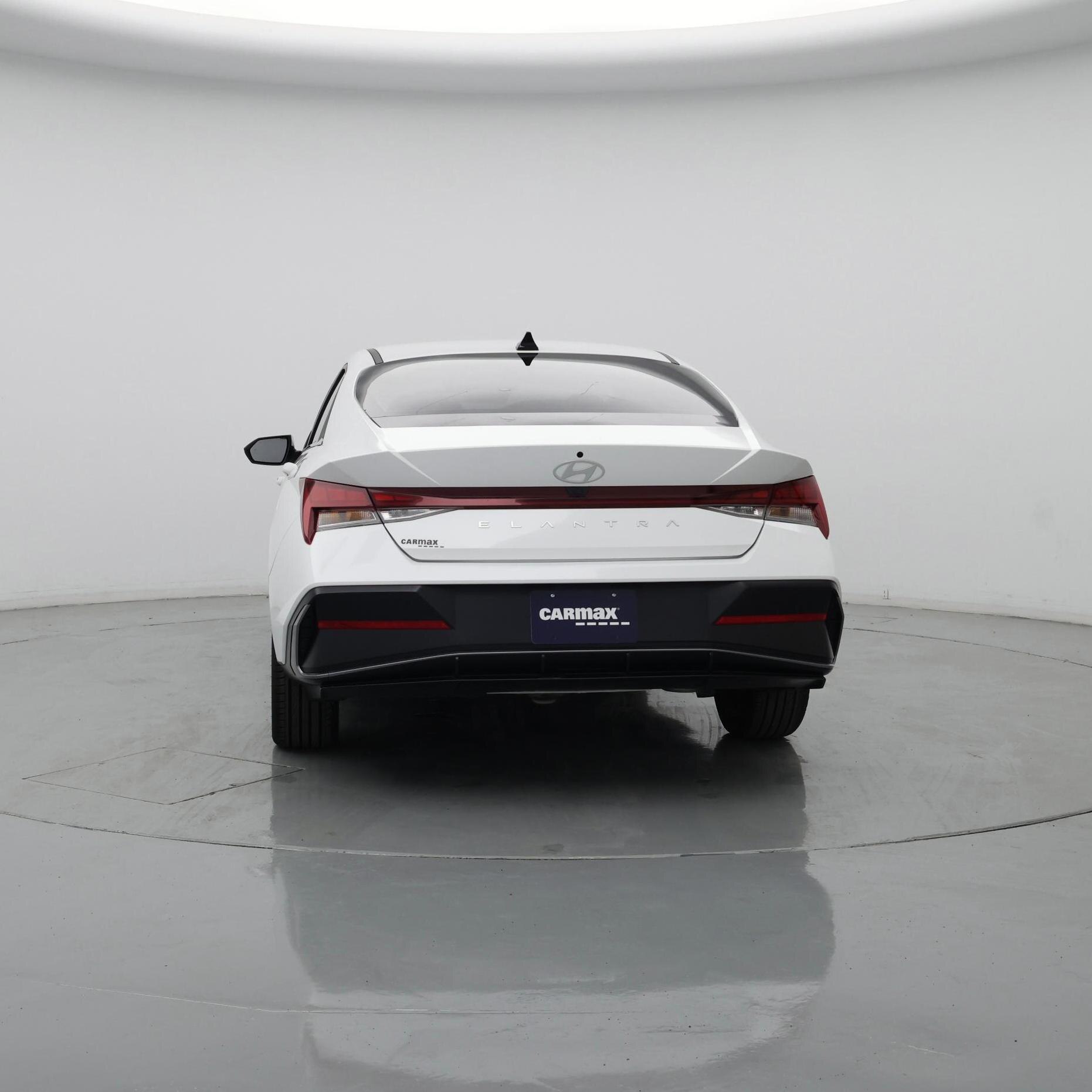 Thumbnail: 2024 Hyundai Elantra - 6