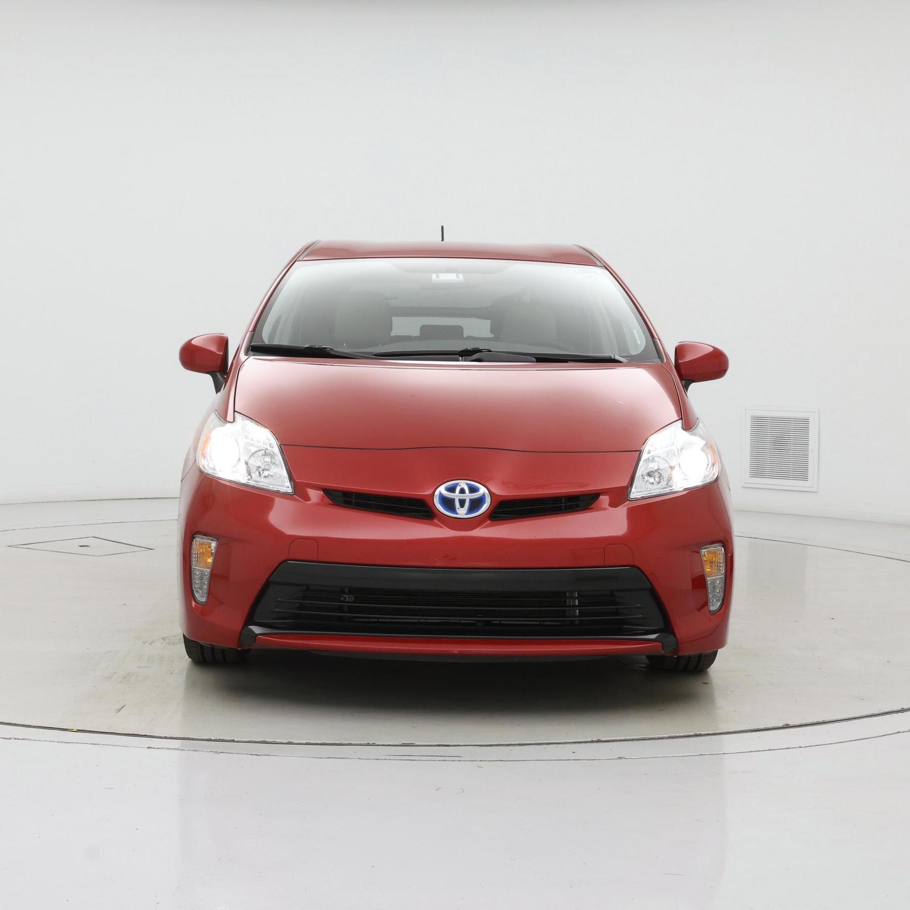Thumbnail: 2014 Toyota Prius - 5