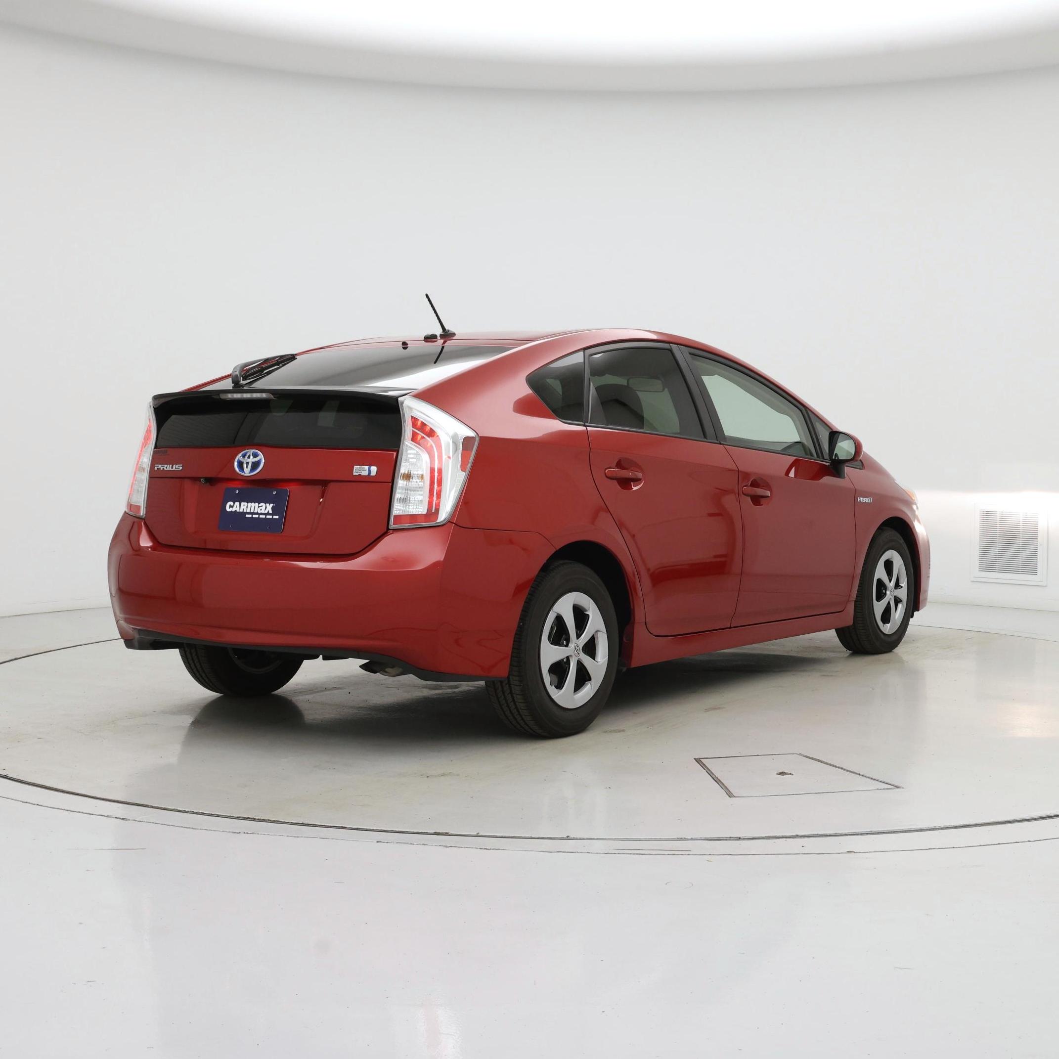 Thumbnail: 2014 Toyota Prius - 8