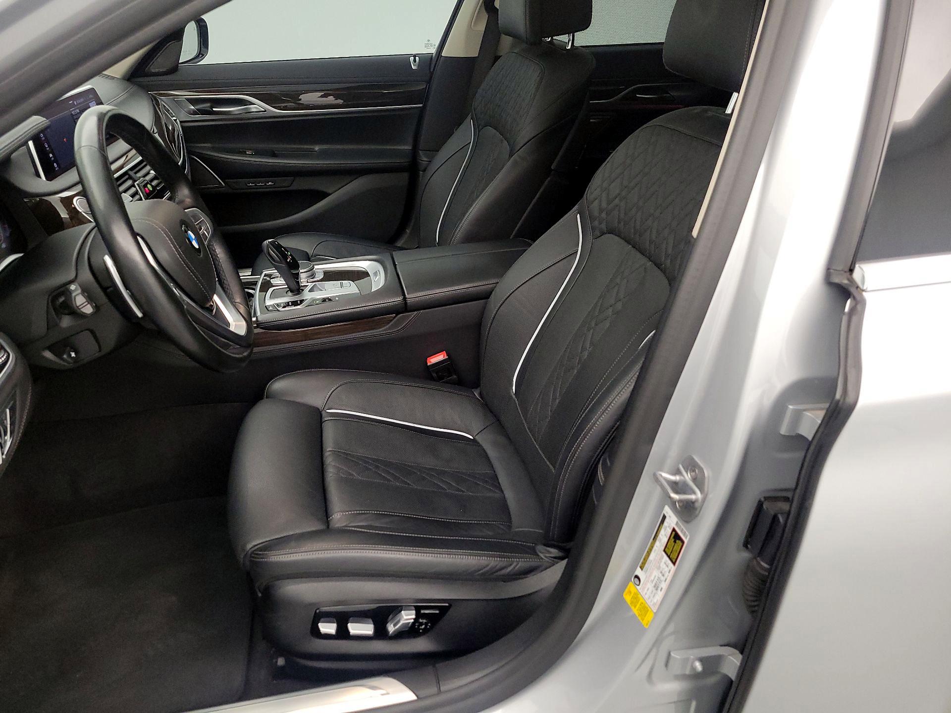 Thumbnail: 2020 BMW 7 Series - 11