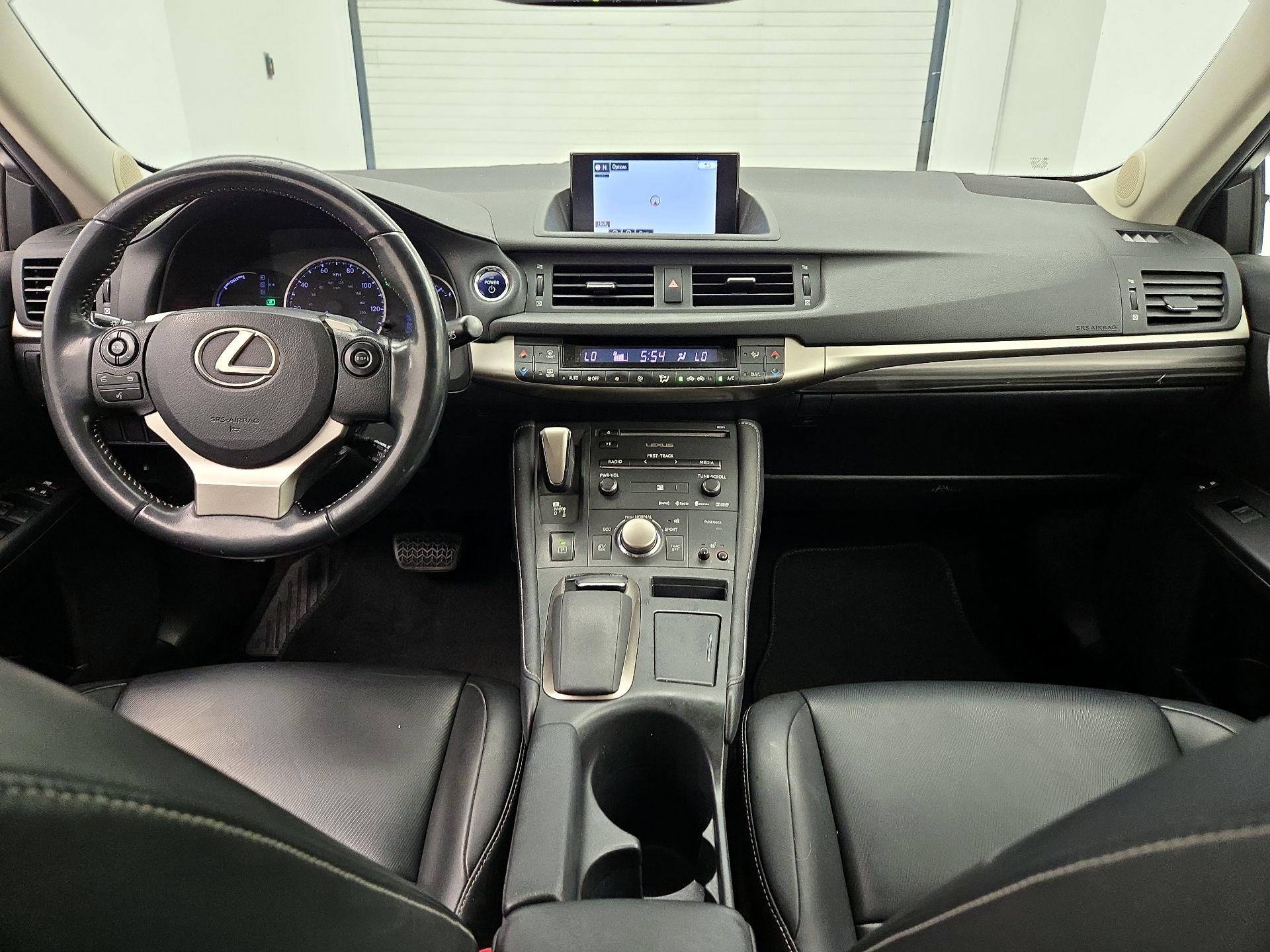 Thumbnail: 2014 Lexus CT - 9