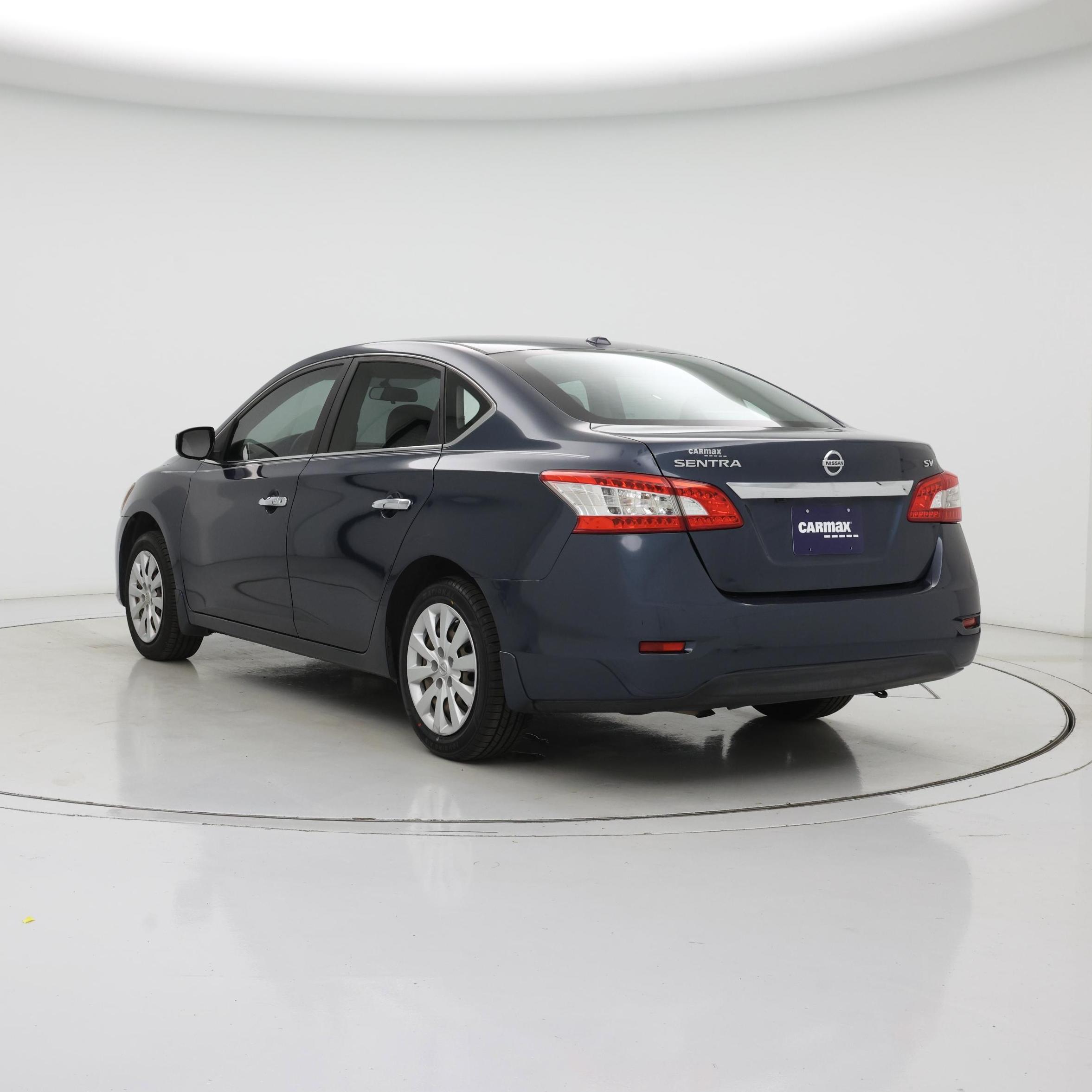 Thumbnail: 2015 Nissan Sentra - 2