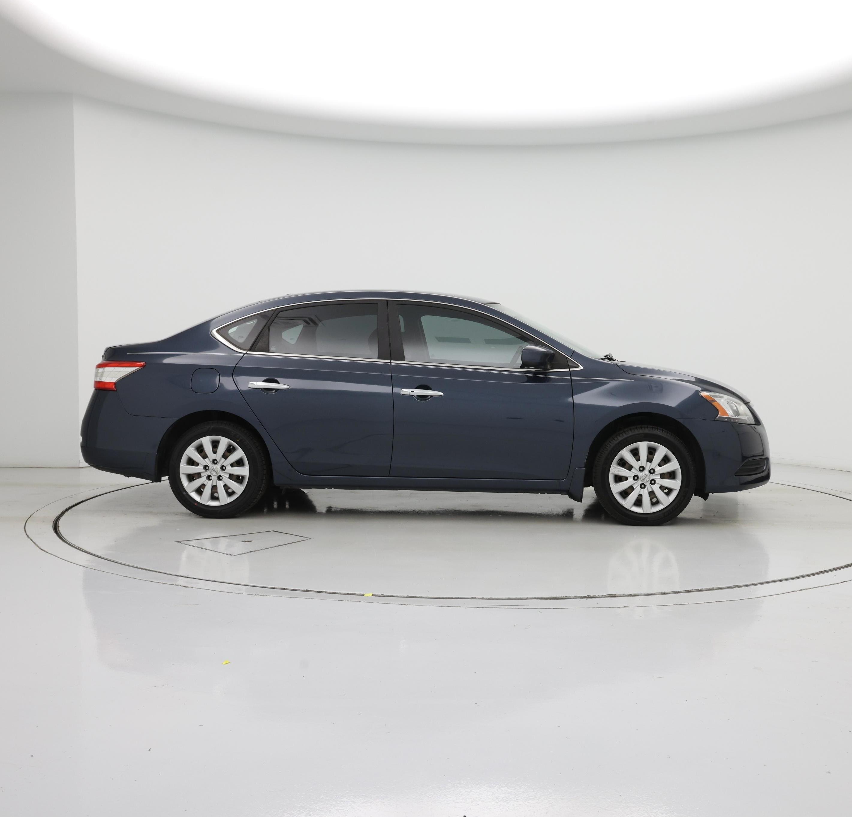 Thumbnail: 2015 Nissan Sentra - 7