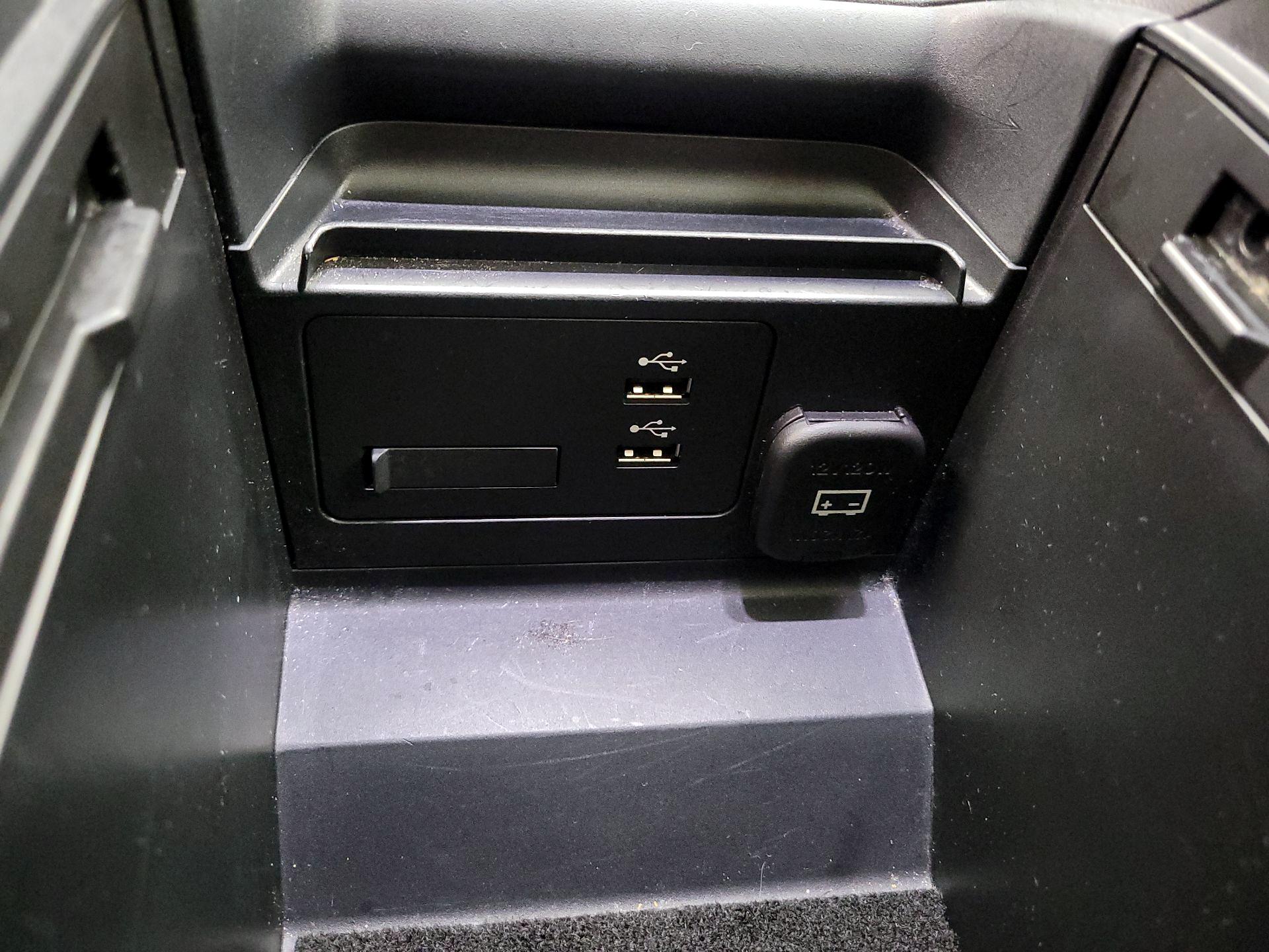 Thumbnail: 2022 Mazda CX-30 - 19