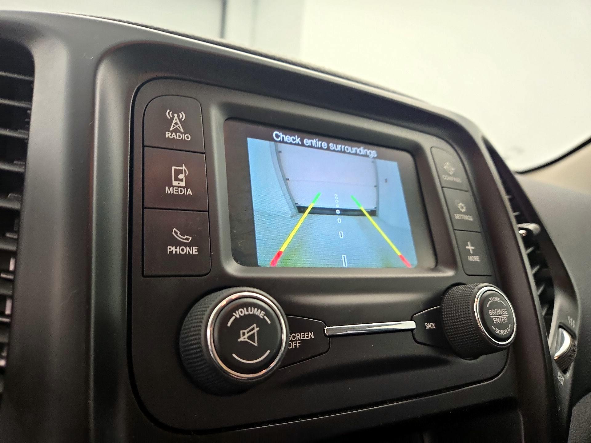 Thumbnail: 2015 Jeep Cherokee - 14