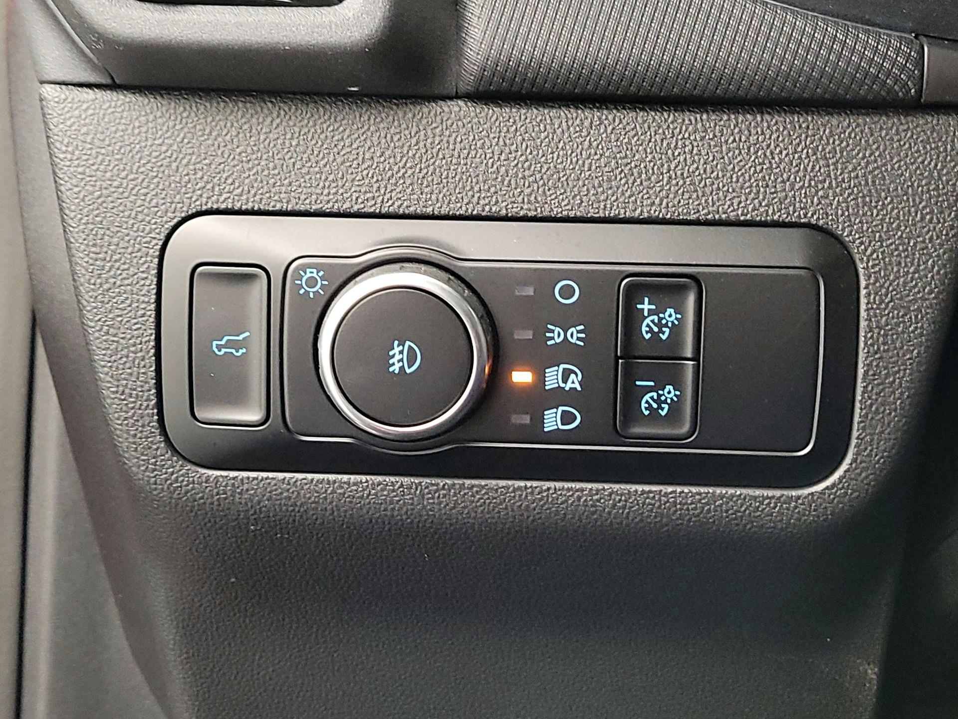 Thumbnail: 2024 Ford Bronco Sport - 13