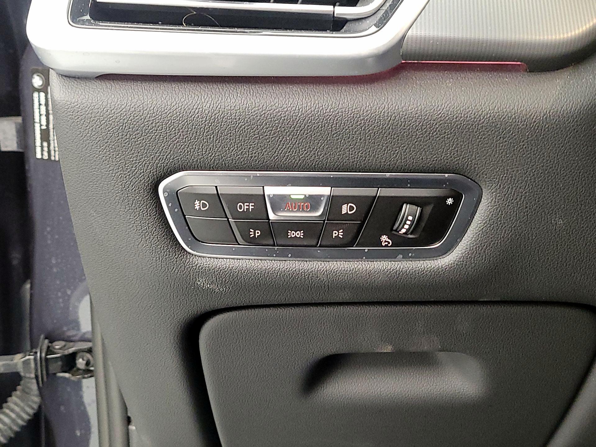 Thumbnail: 2021 BMW X5 - 13