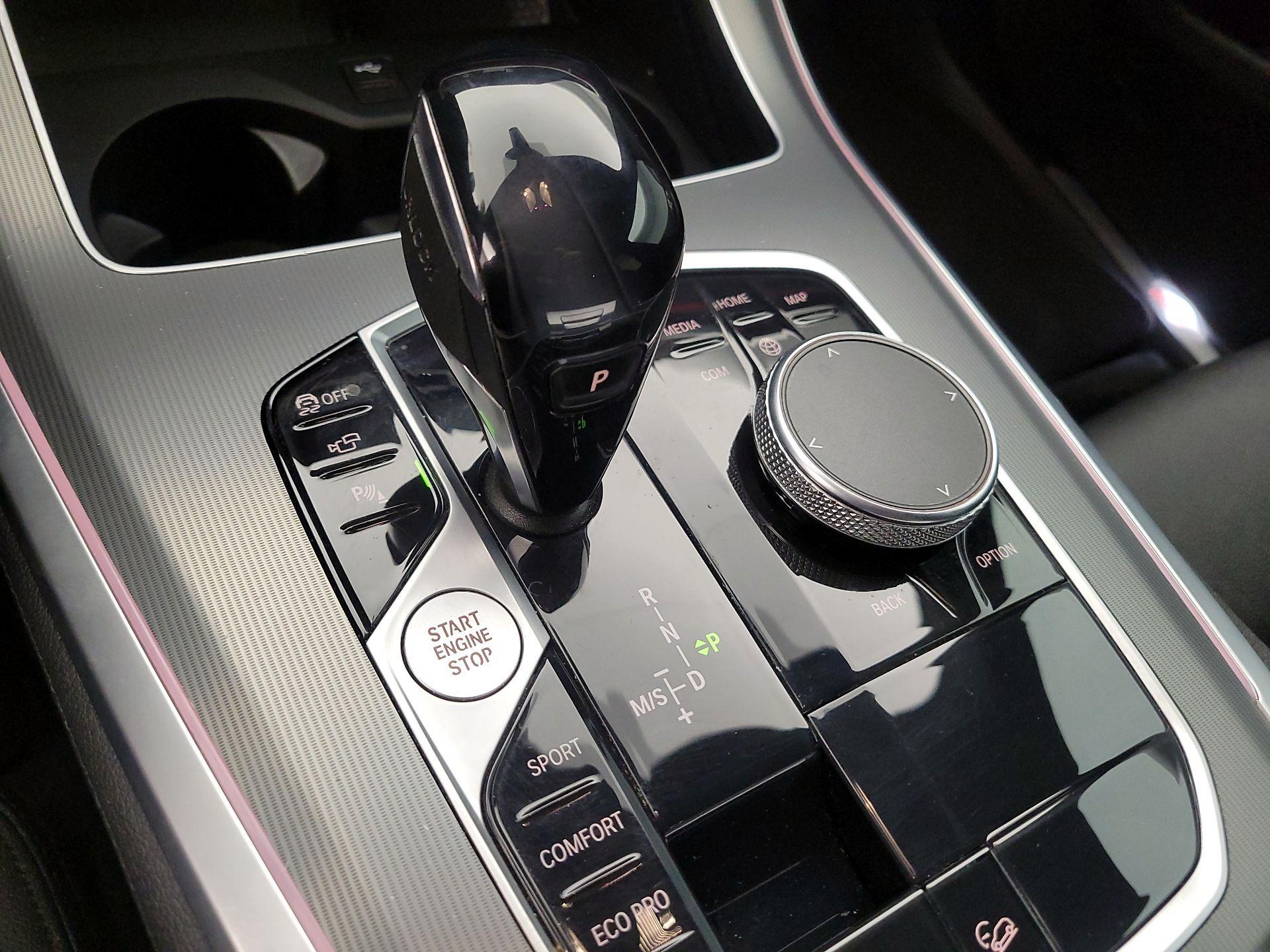 Thumbnail: 2021 BMW X5 - 18