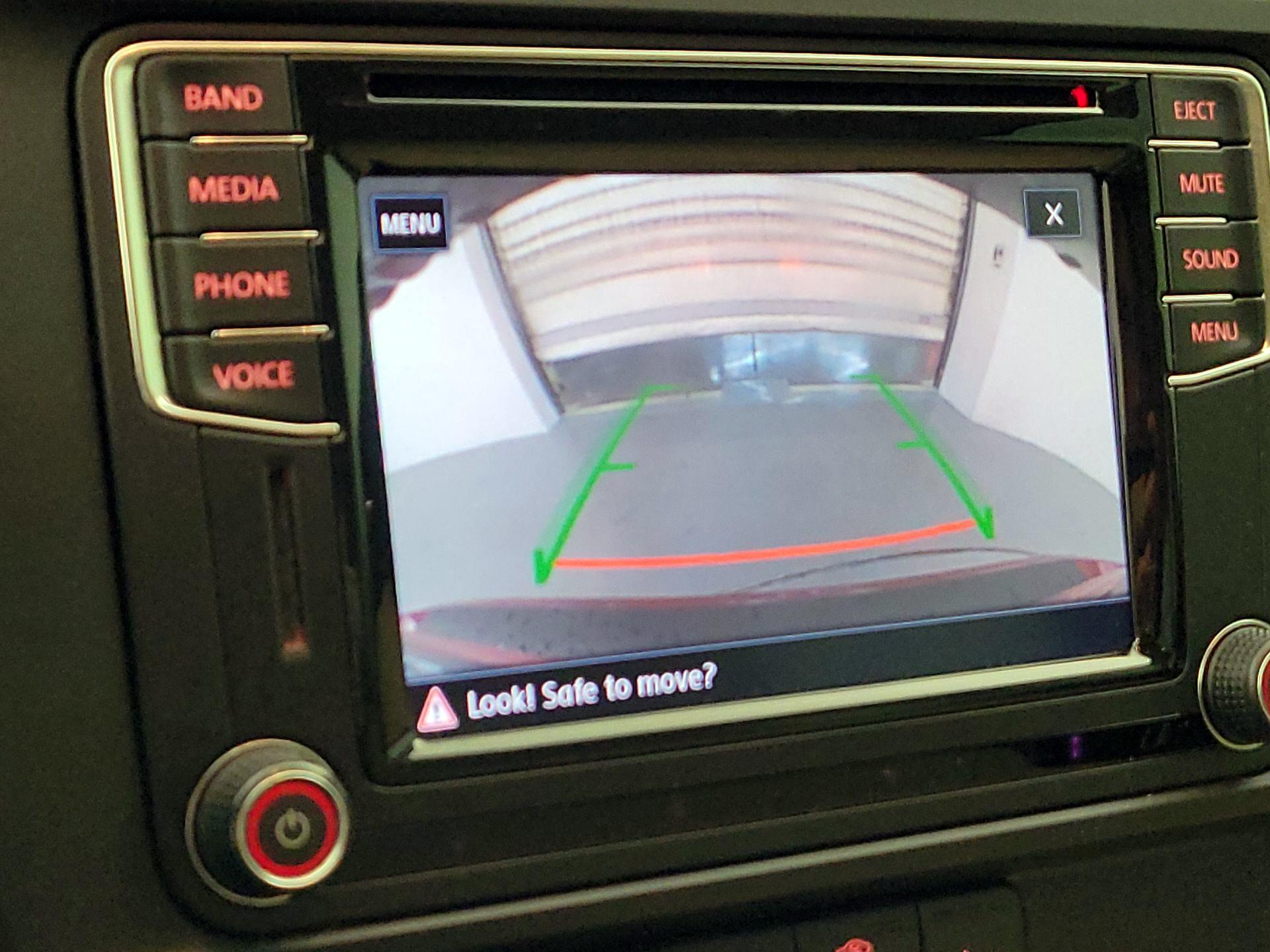 Thumbnail: 2017 Volkswagen Jetta - 14