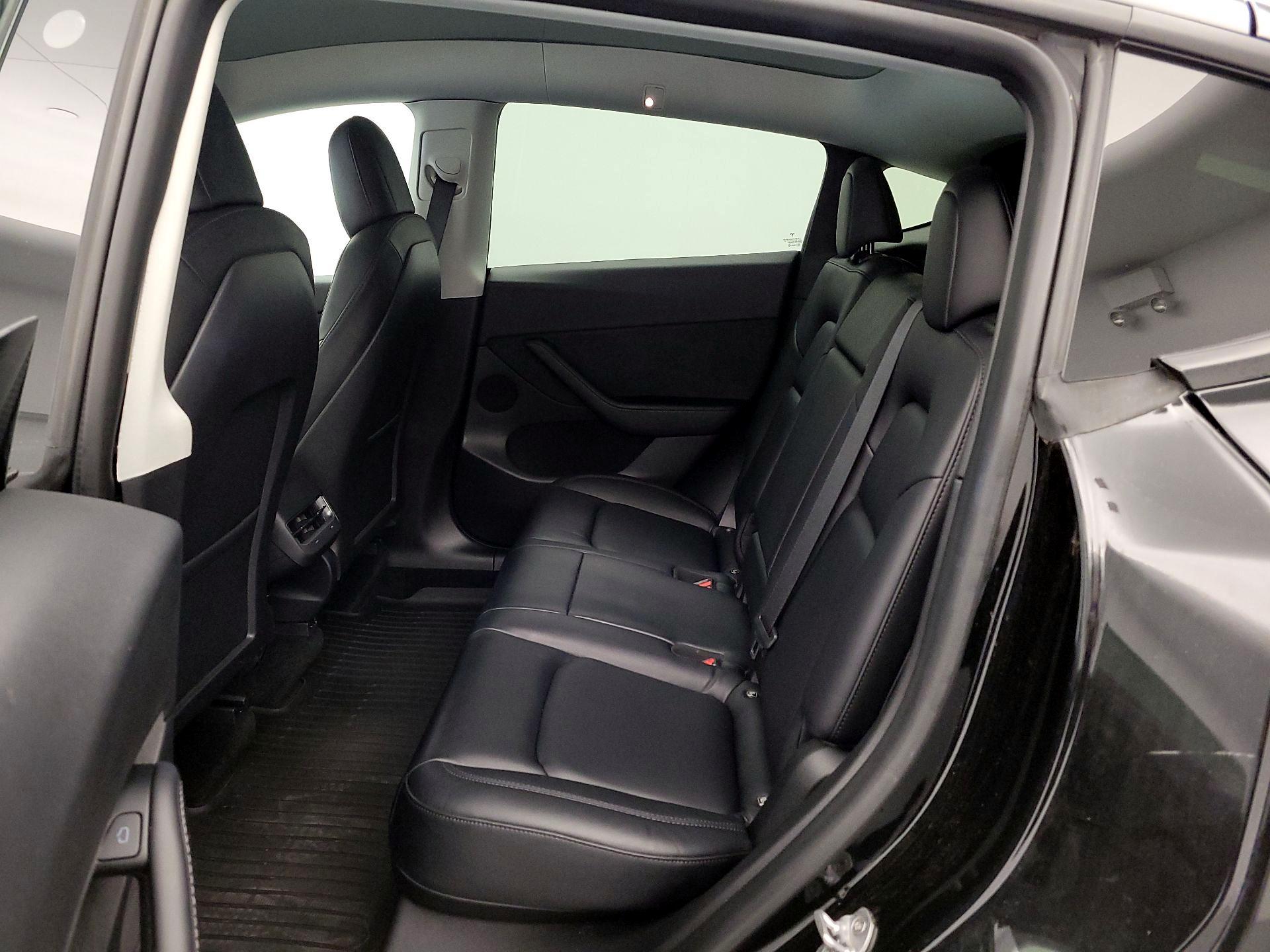 Thumbnail: 2022 Tesla Model Y - 19