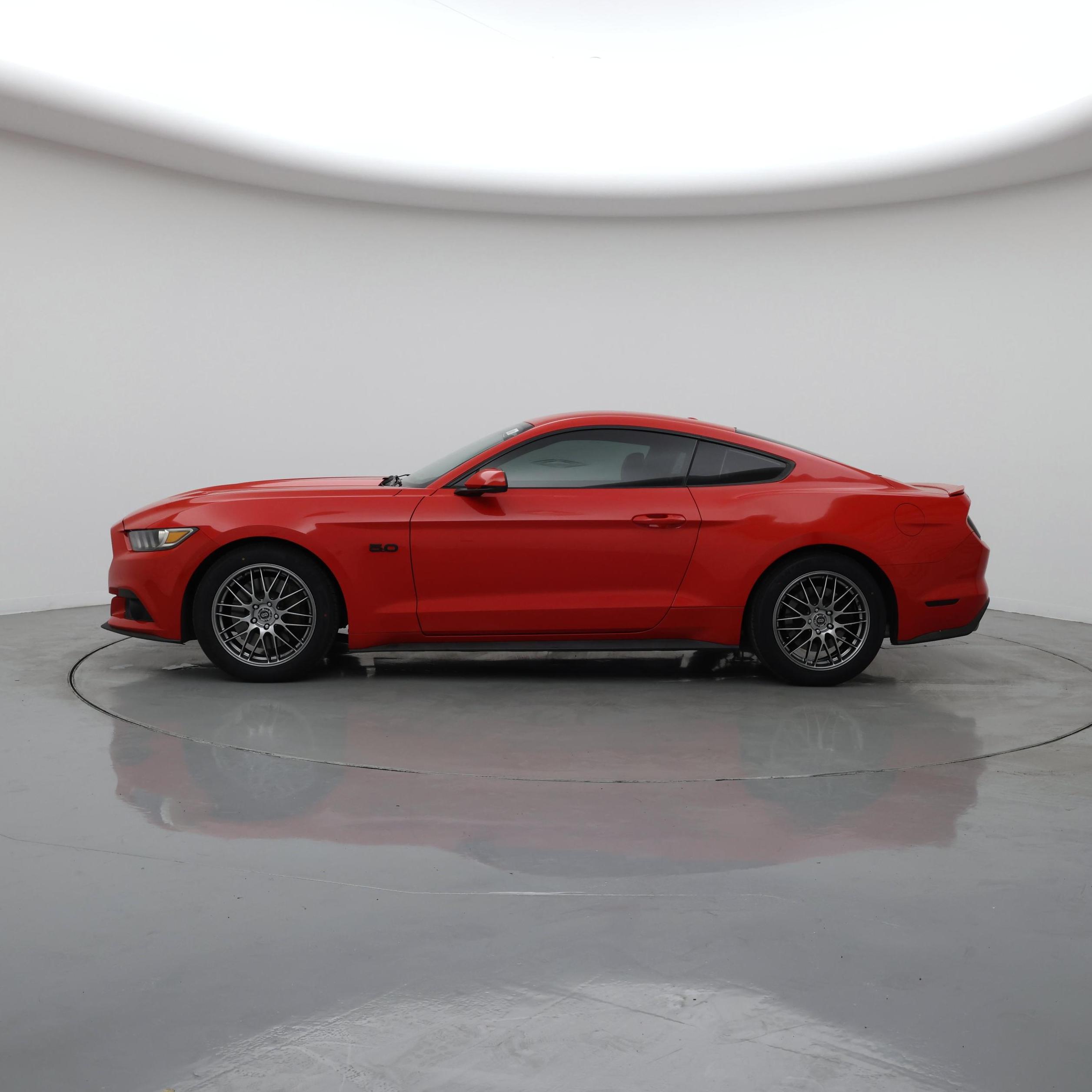 Thumbnail: 2016 Ford Mustang - 3