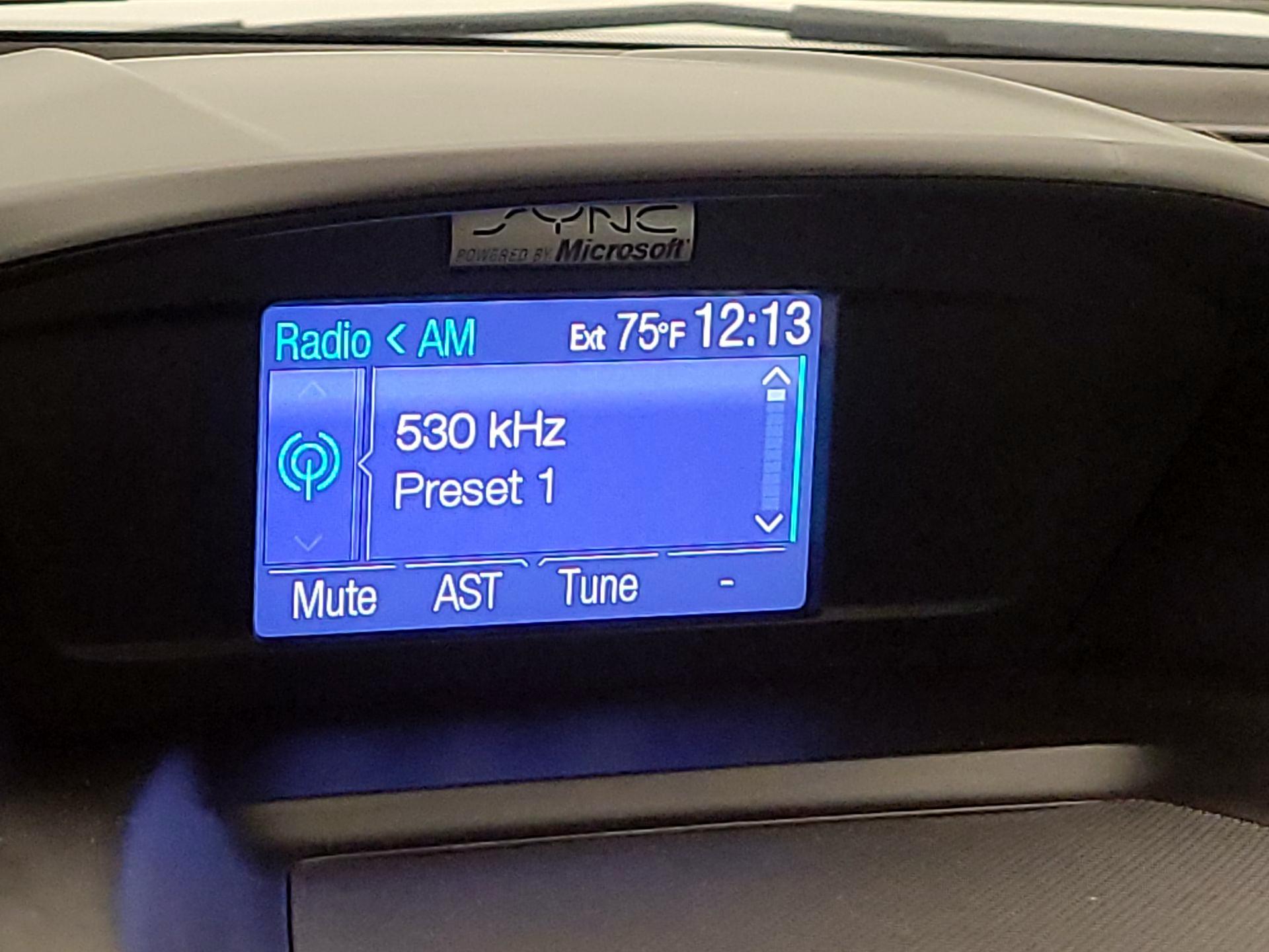 Thumbnail: 2014 Ford Escape - 15